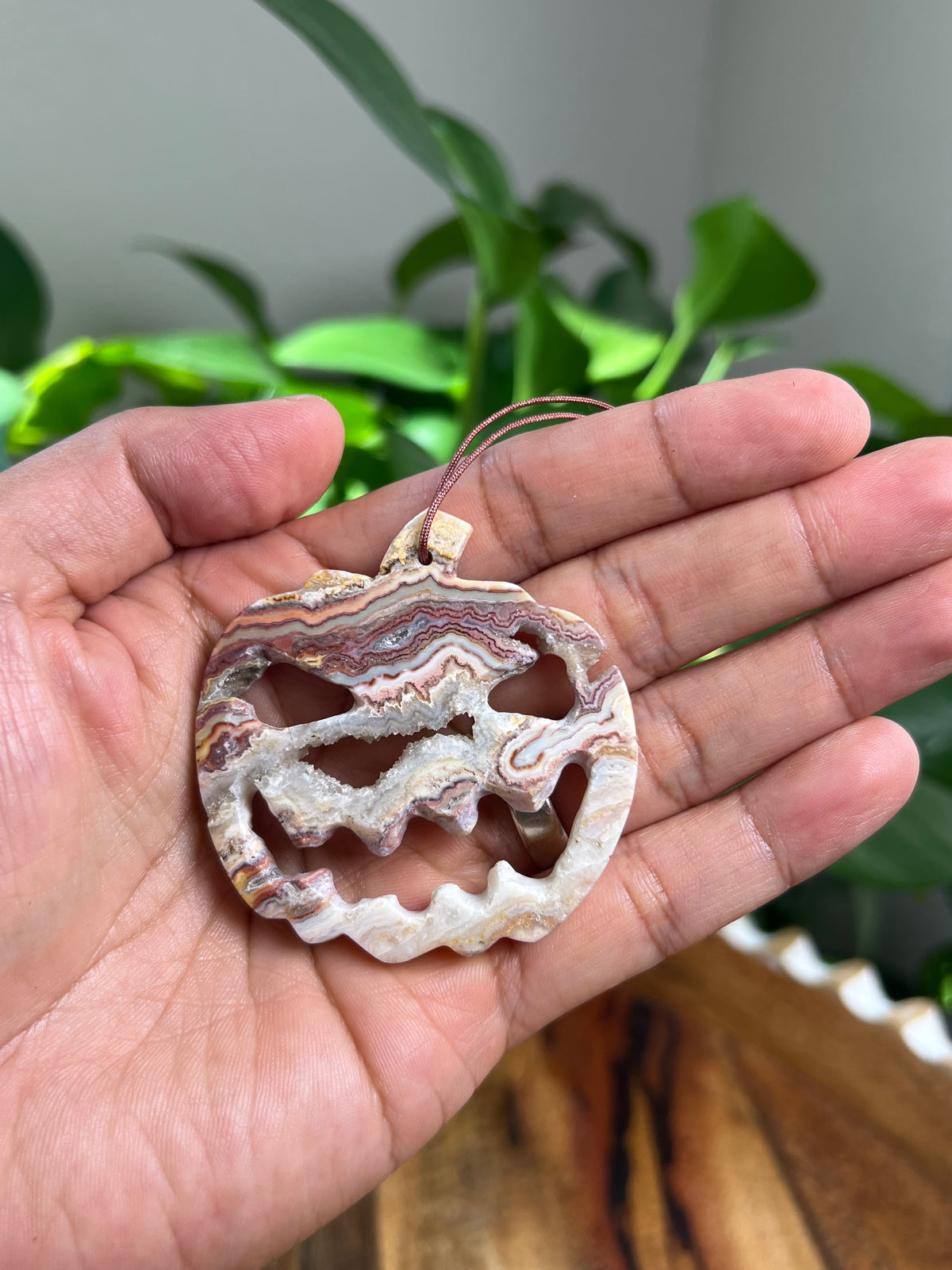 Crazy Lace Agate Ornament Pumpkin: PB