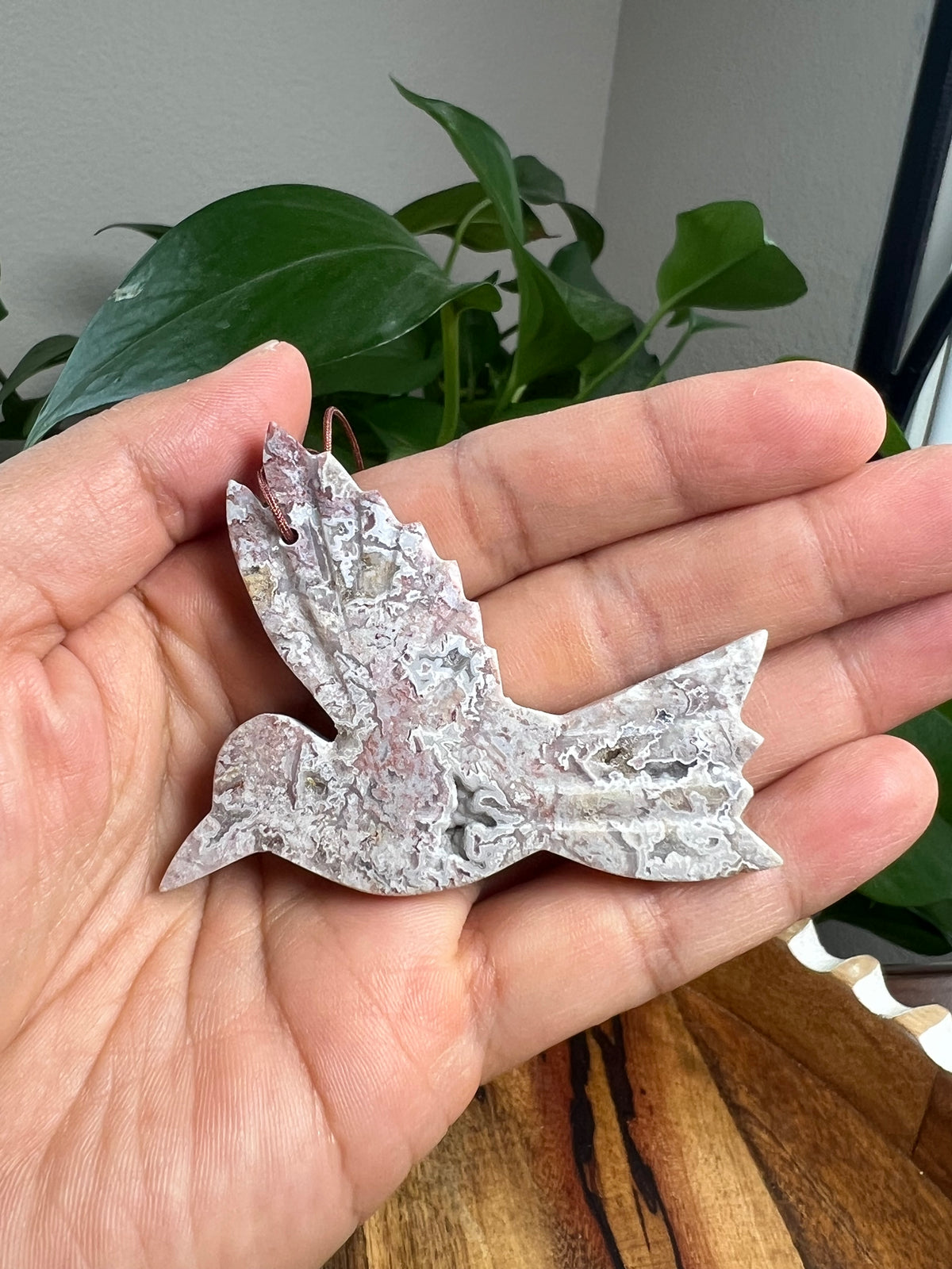 Sumatra Plume Agate Ornament Hummingbird: PD