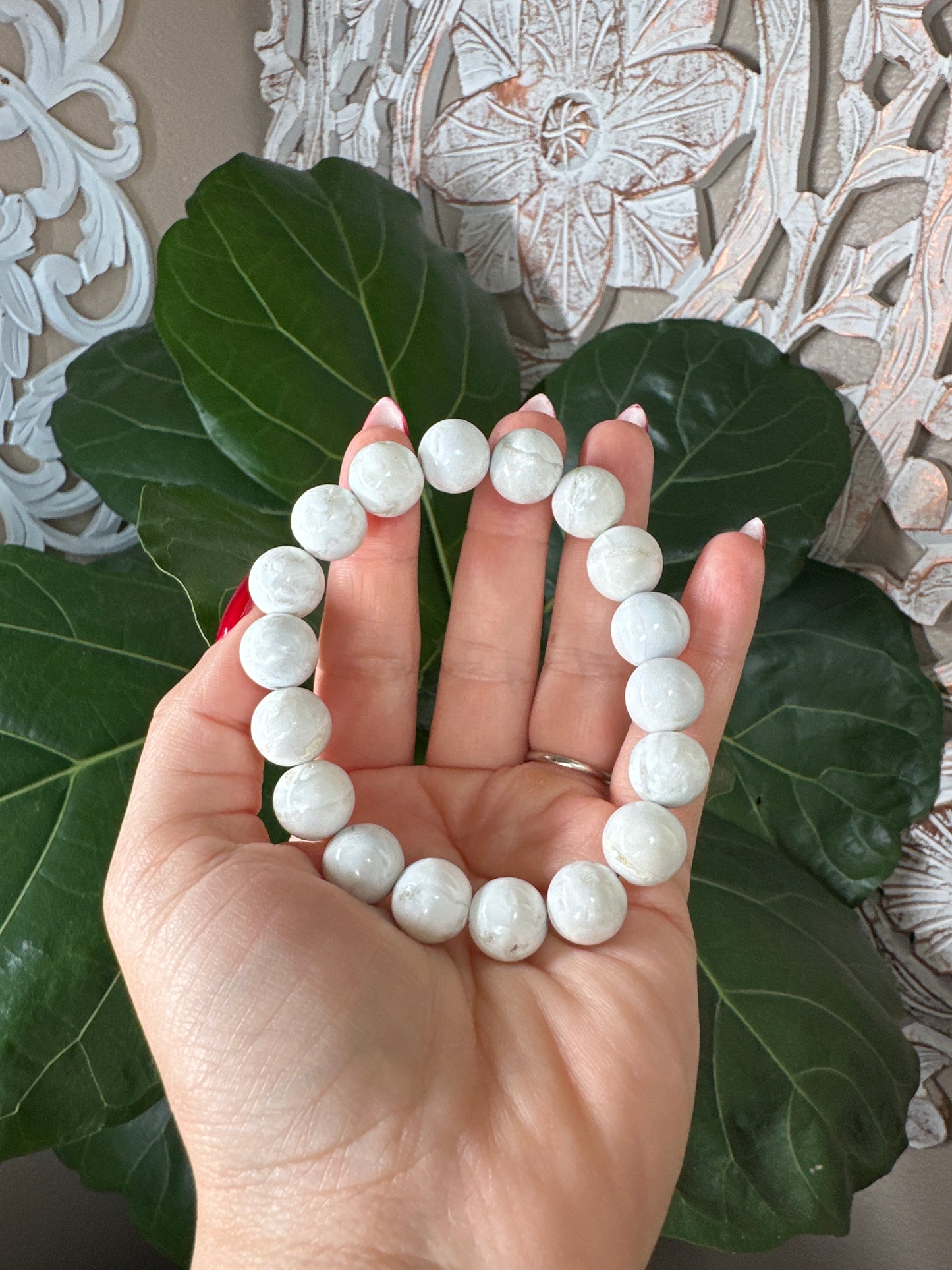 White Snow Agate Beaded Bracelet (13mm)