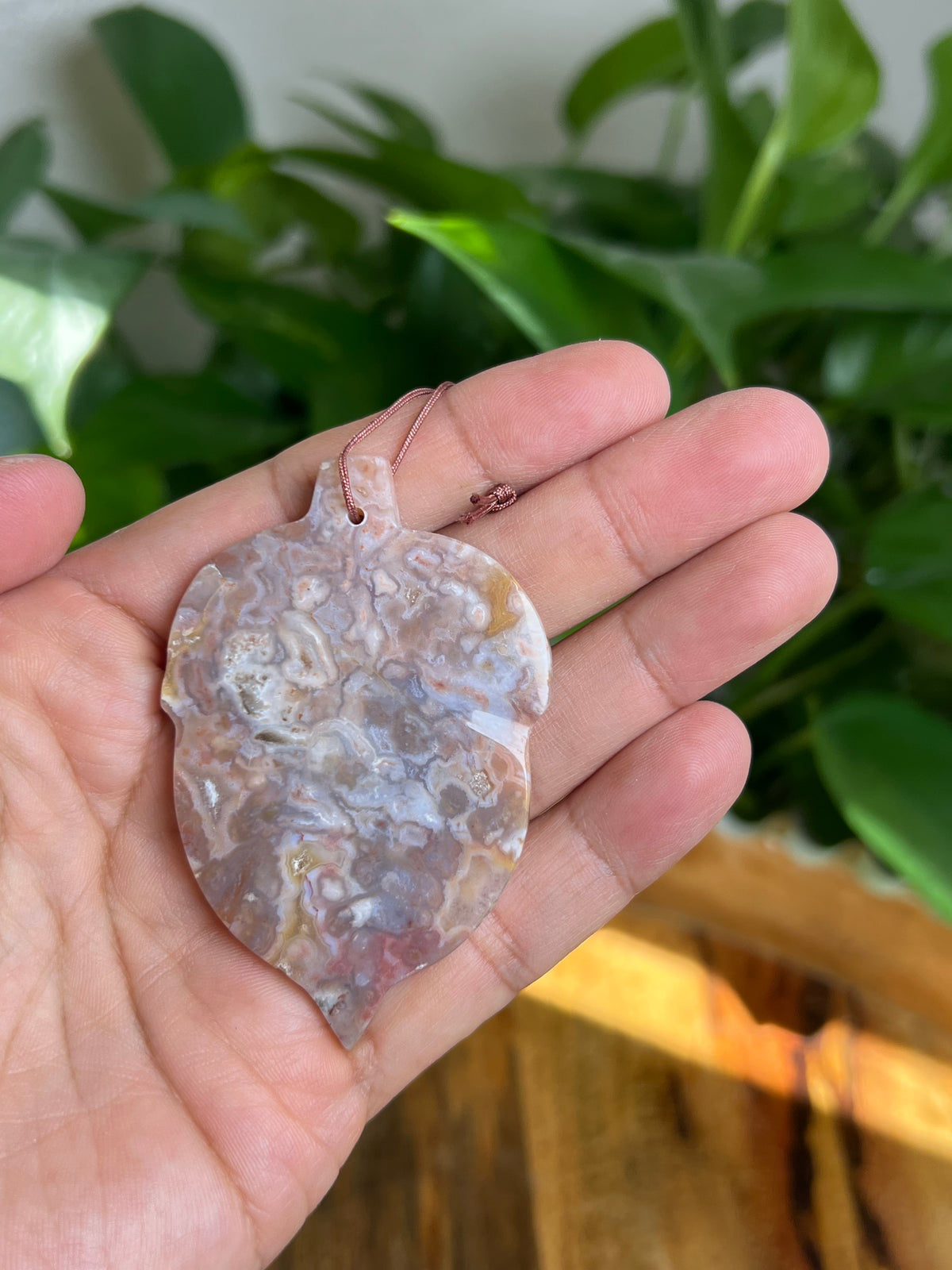 Sumatra Plume Agate Ornament Acorn: YG