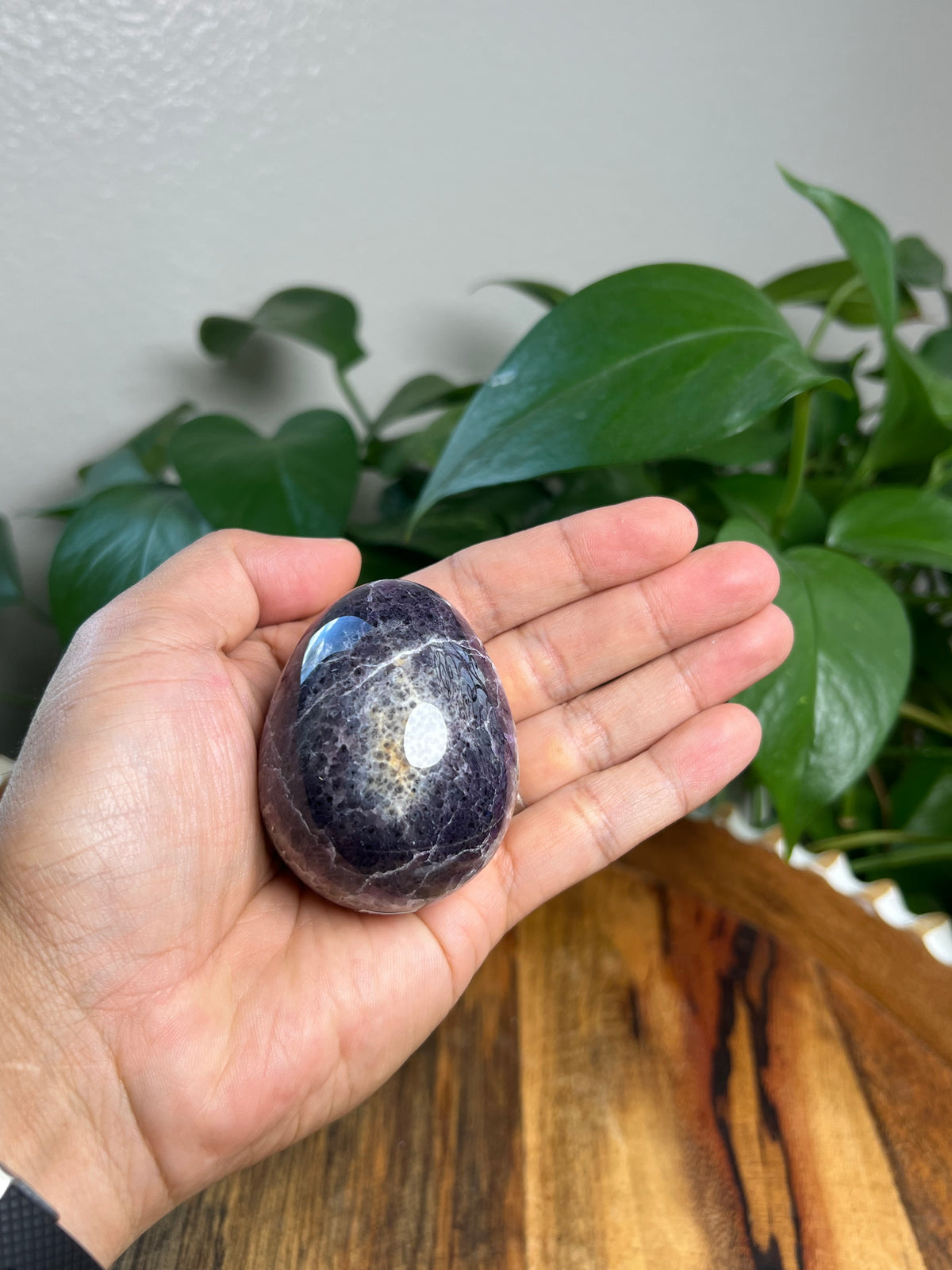 Indonesian Amethyst Egg: AB