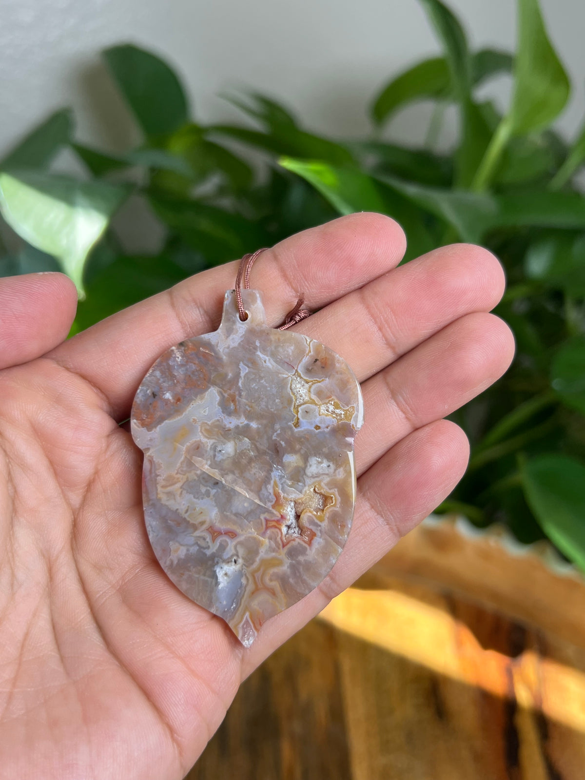 Sumatra Plume Agate Ornament Acorn: YA