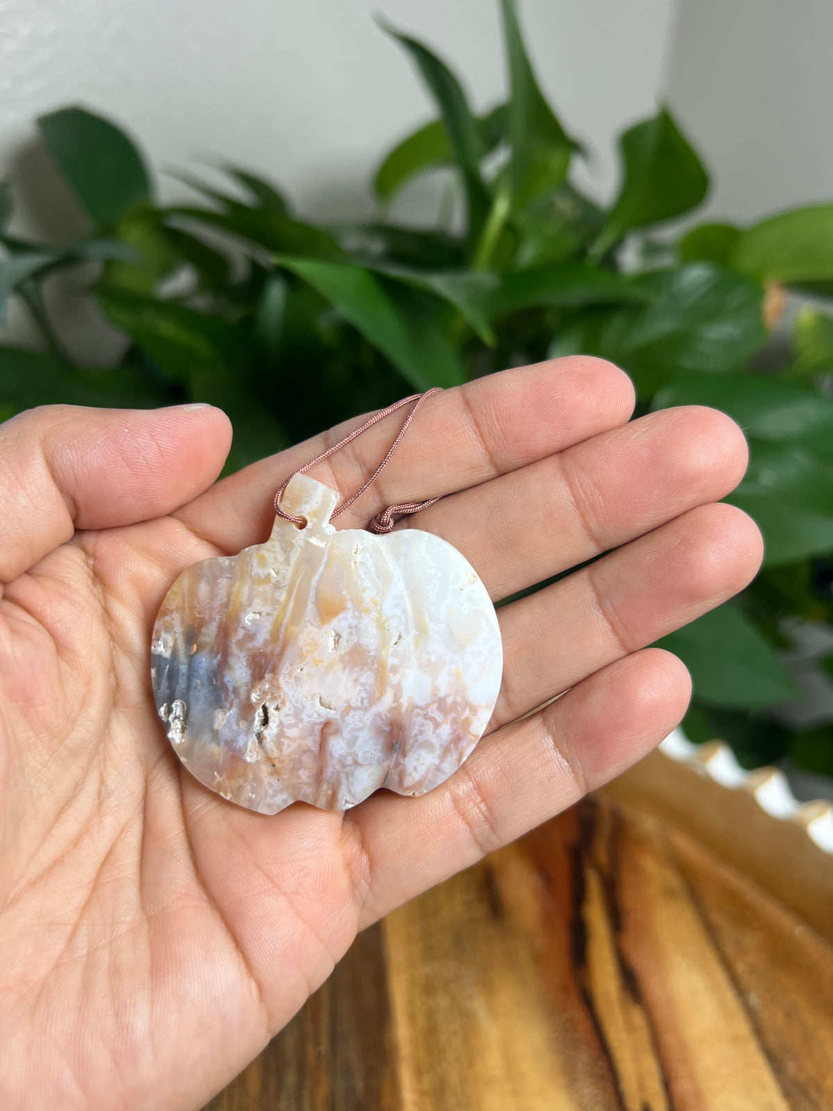 Rainbow Plume Agate Ornament Pumpkin: KQ