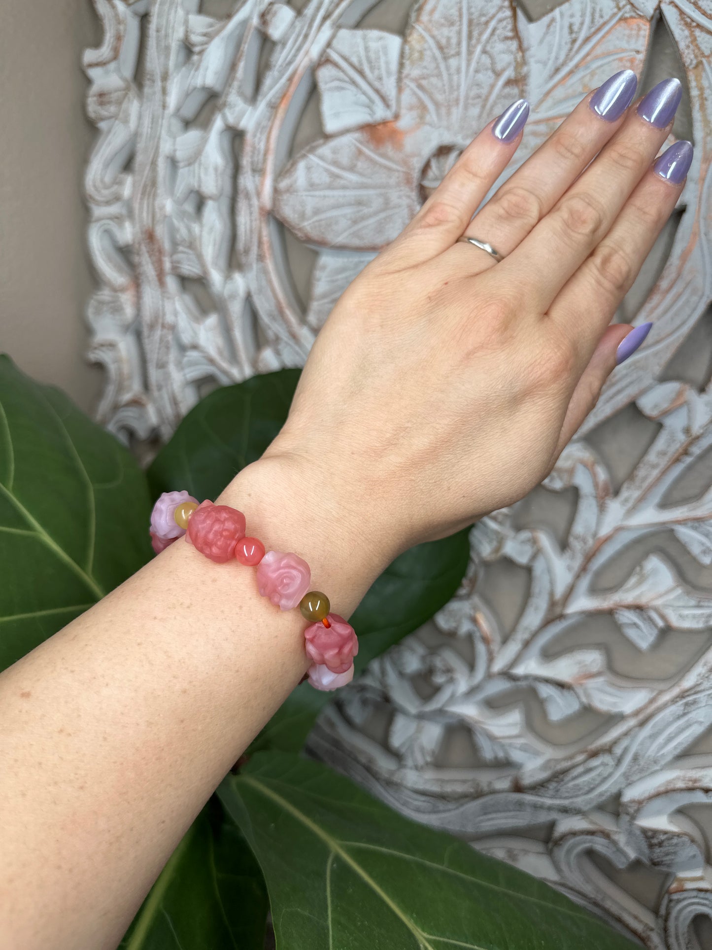 Kitsune/ 9 Tailed Fox Yanyuan Agate Beaded Bracelet