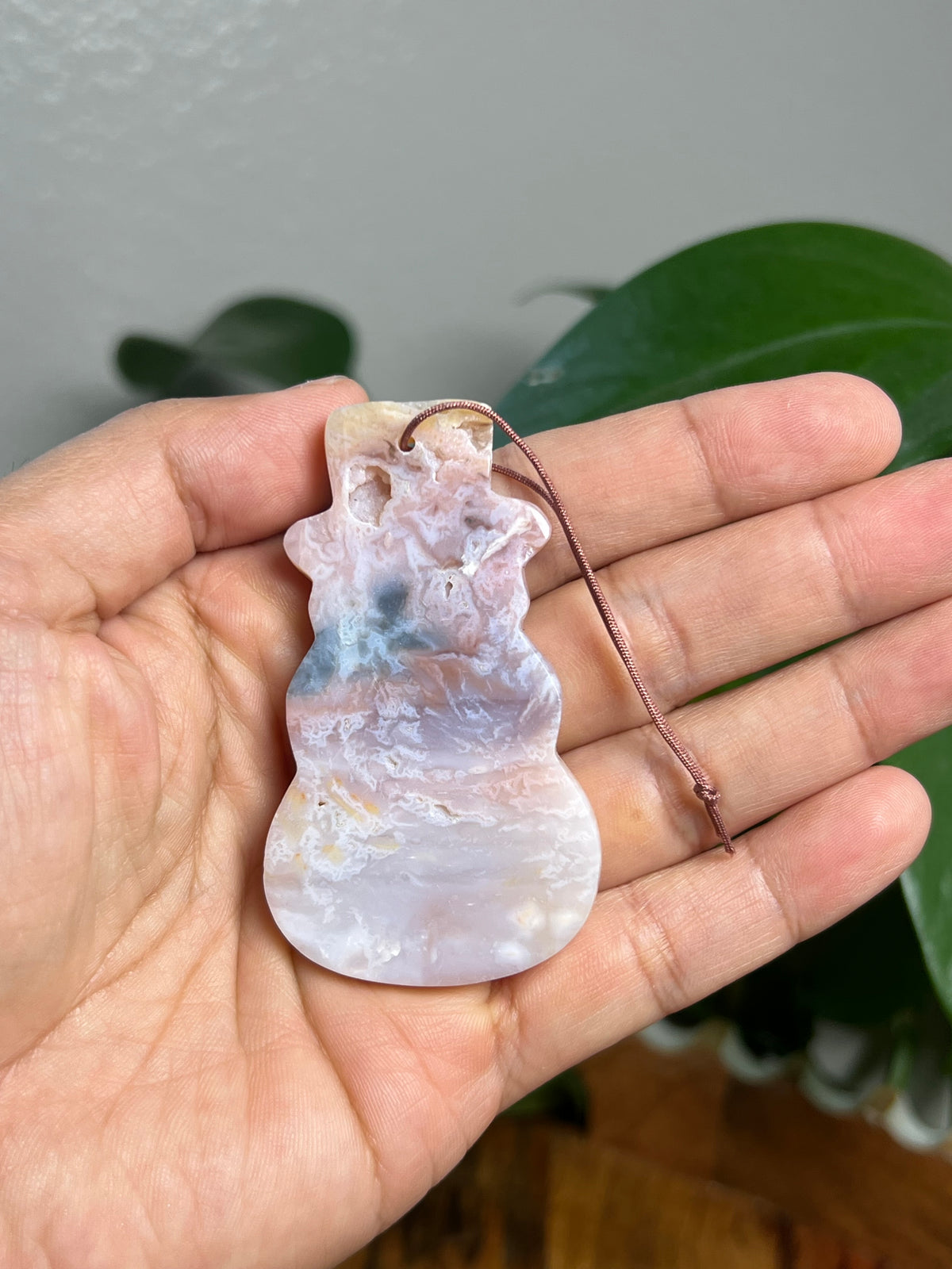 Rainbow Plume Agate Ornament Snowman: NA