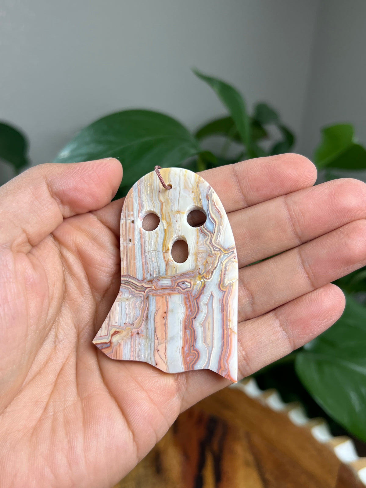 Crazy Lace Agate Ornament Ghost: DA