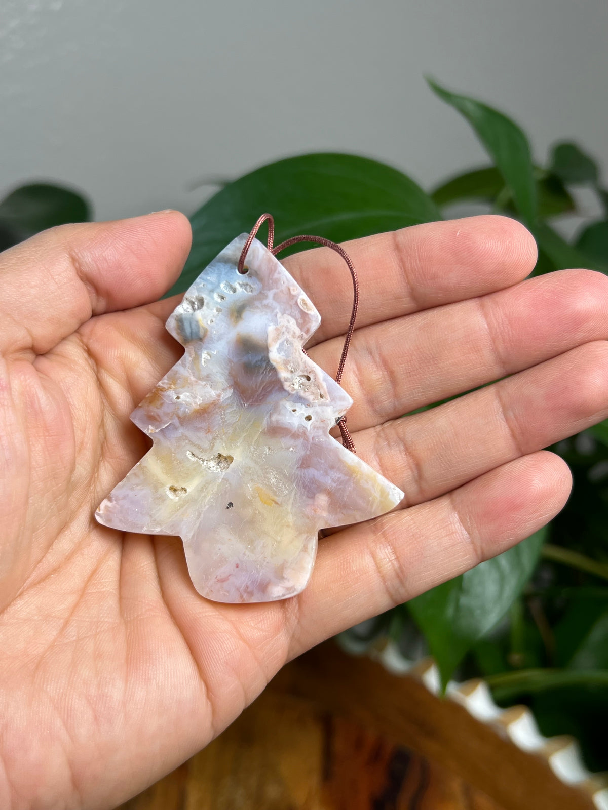 Rainbow Plume Agate Ornament Tree: AV