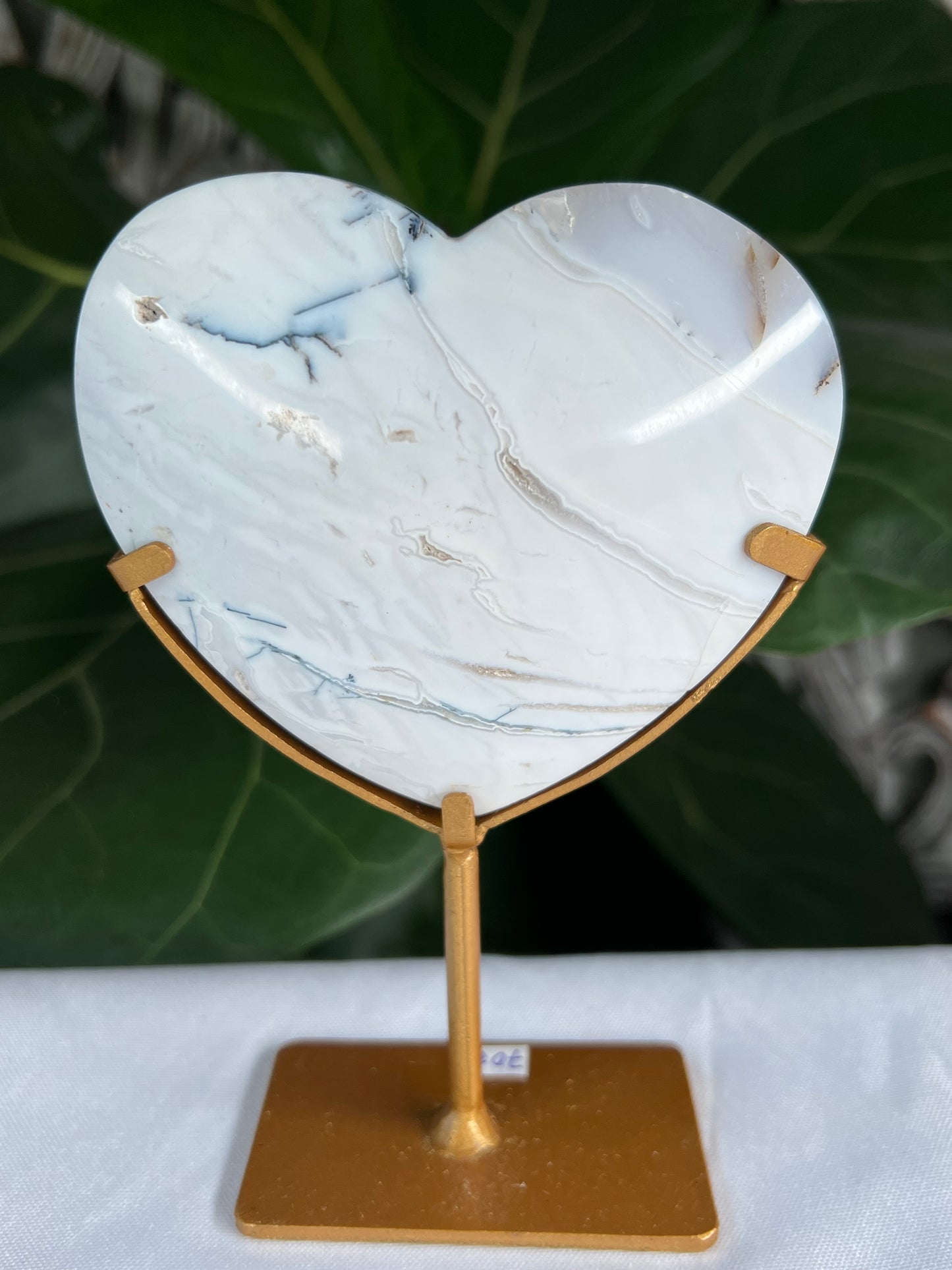 Dendritic Agate Heart