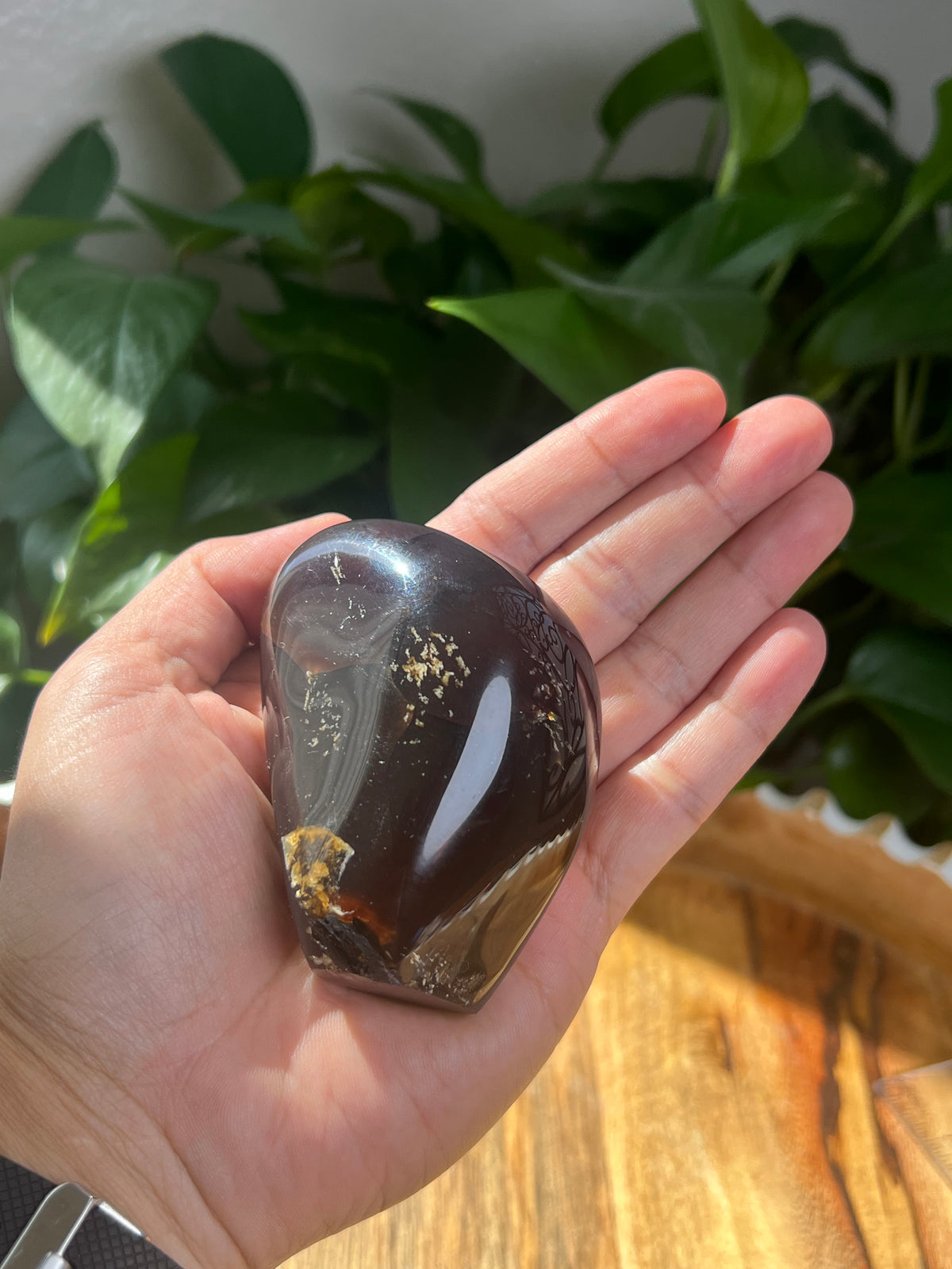 Blue Amber Freeform: R