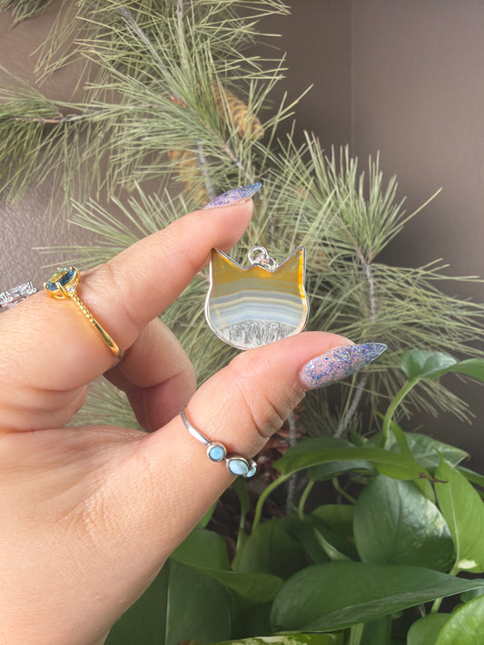 Iris Agate Cat Head Necklace