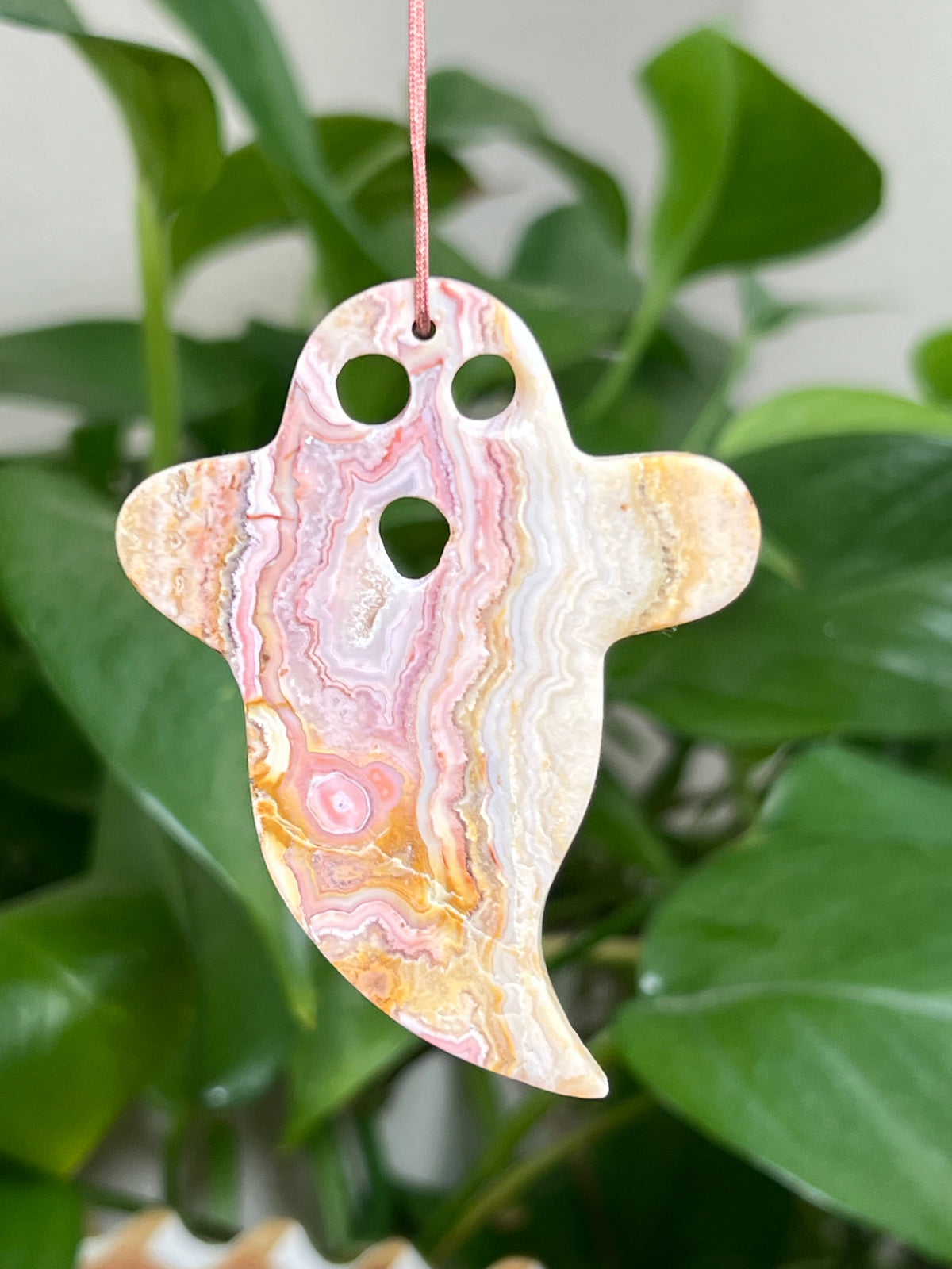 Crazy Lace Agate Ornament Ghost: BD