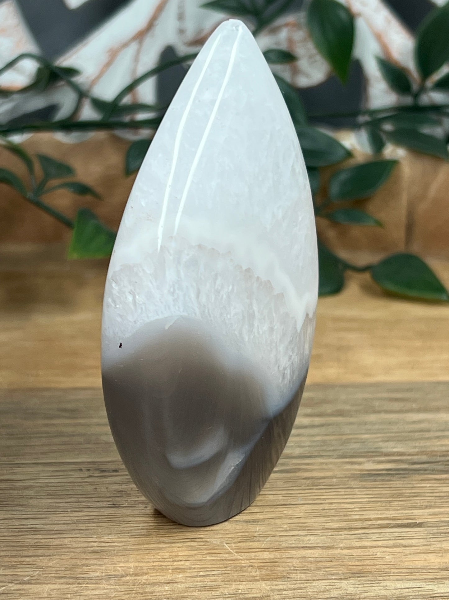 Blue Grey Lace Agate Flame