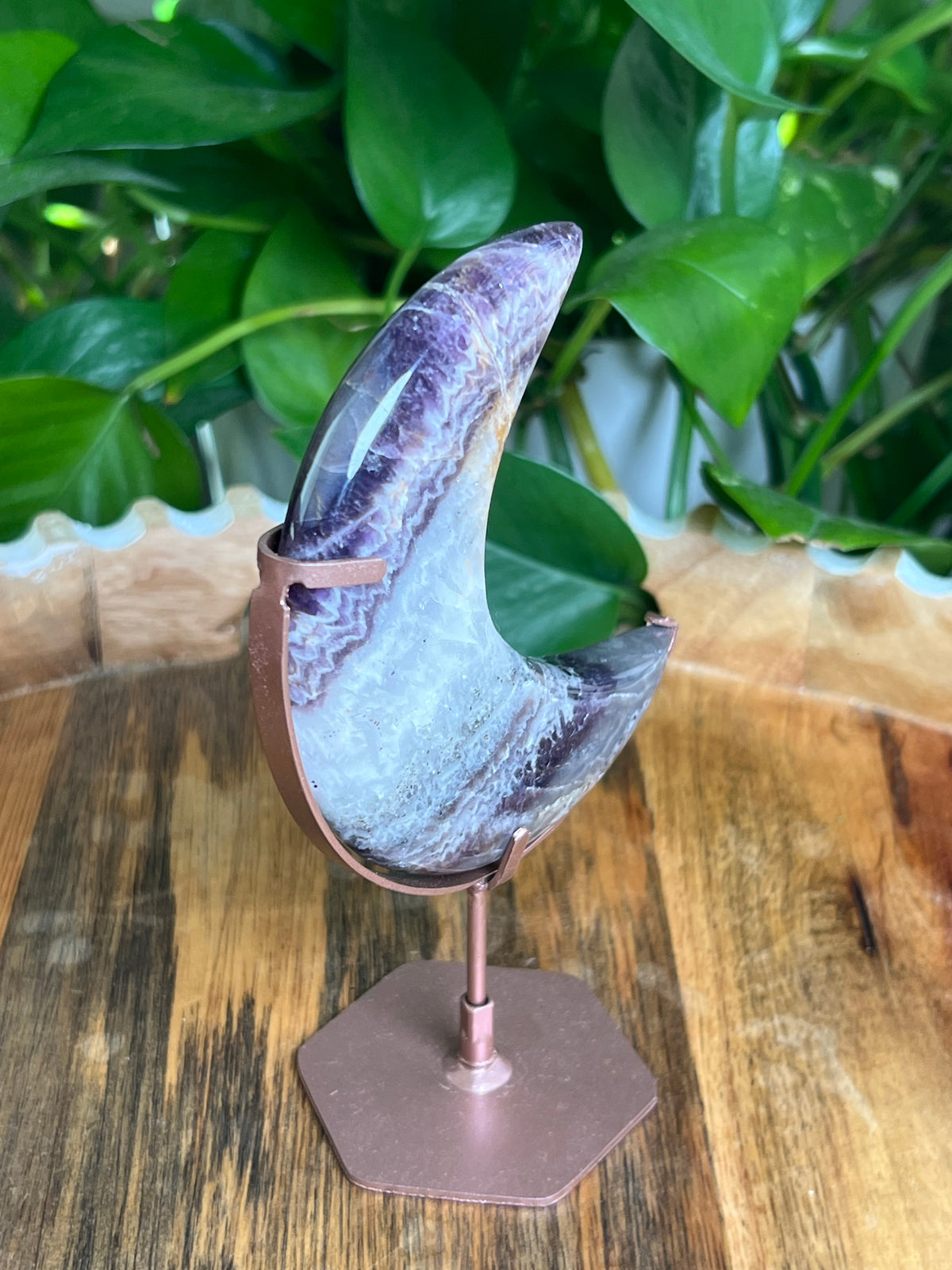 Indonesian Amethyst Moon: QR