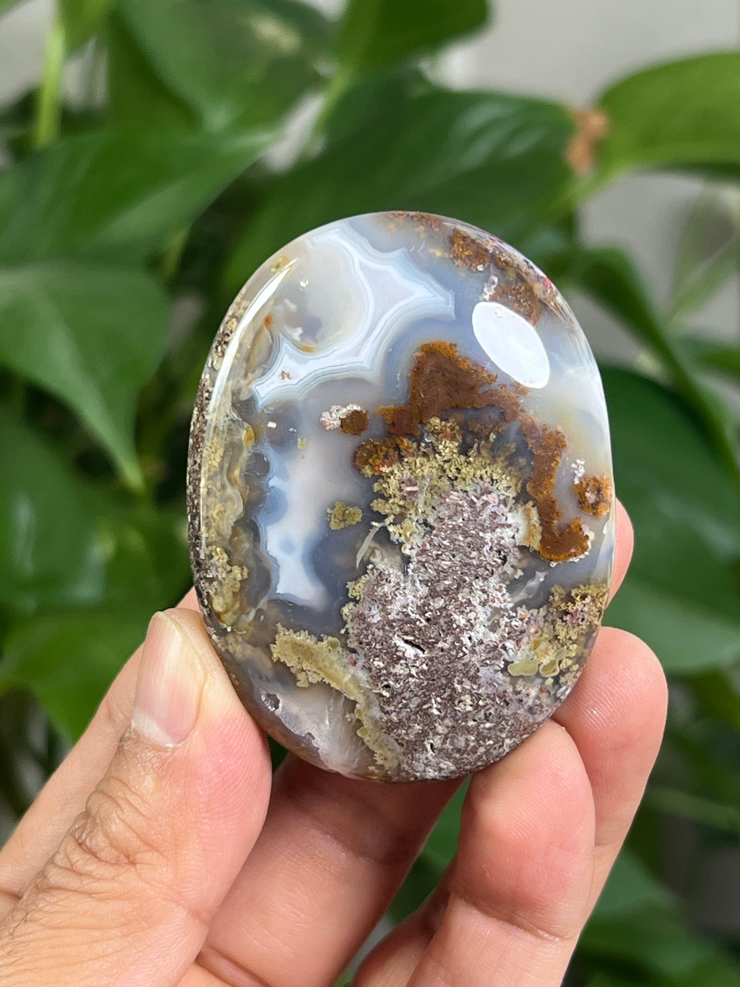 Scenic Moss Agate Palmstone: KA