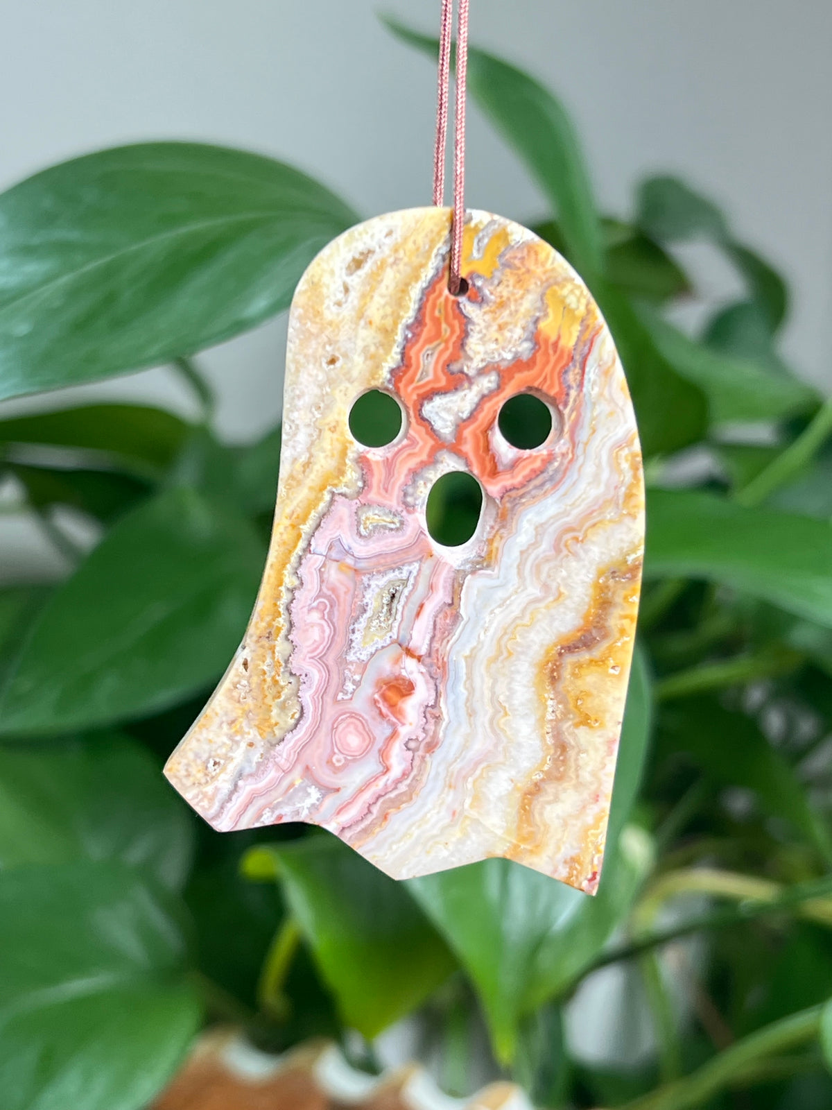 Crazy Lace Agate Ornament Ghost: DL