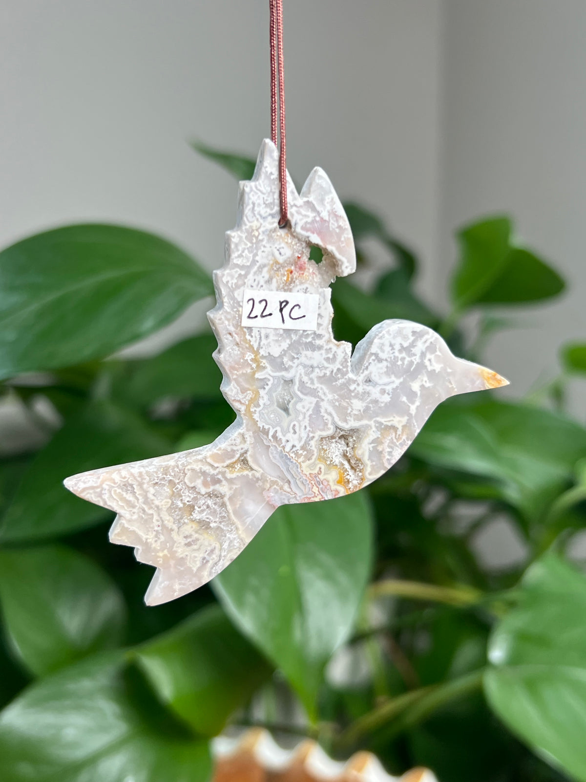 Sumatra Plume Agate Ornament Hummingbird: PC