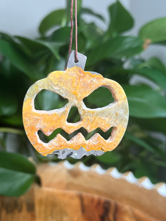 Bumblebee Jasper Ornament Pumpkin: G