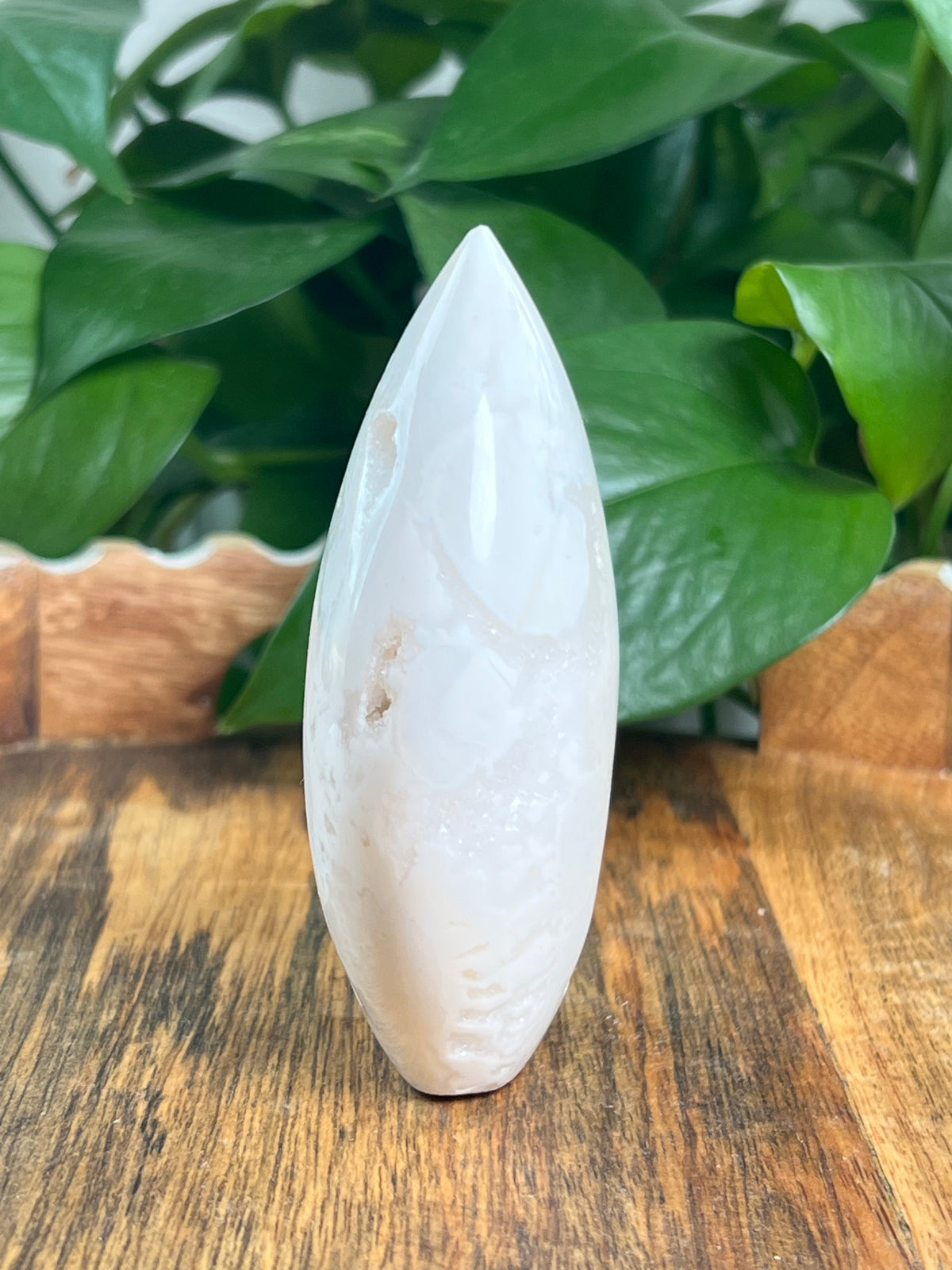White Plume Agate Flame: G