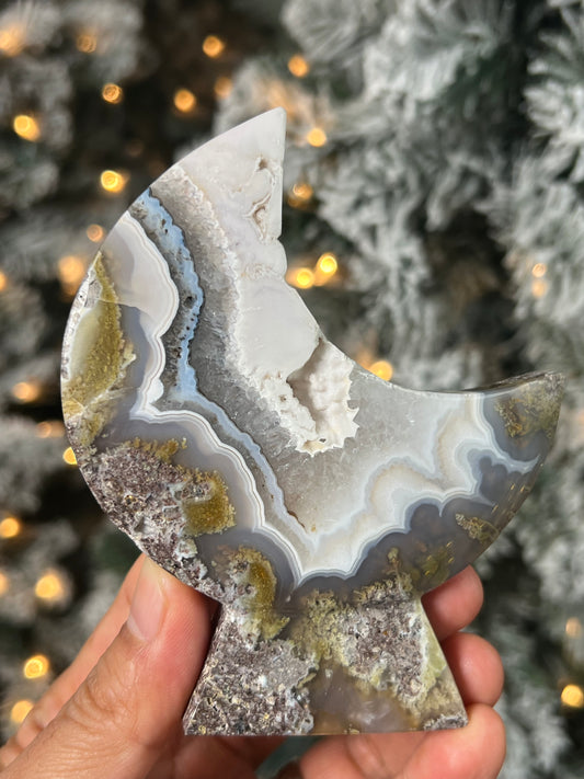 Scenic Moss Agate Moon