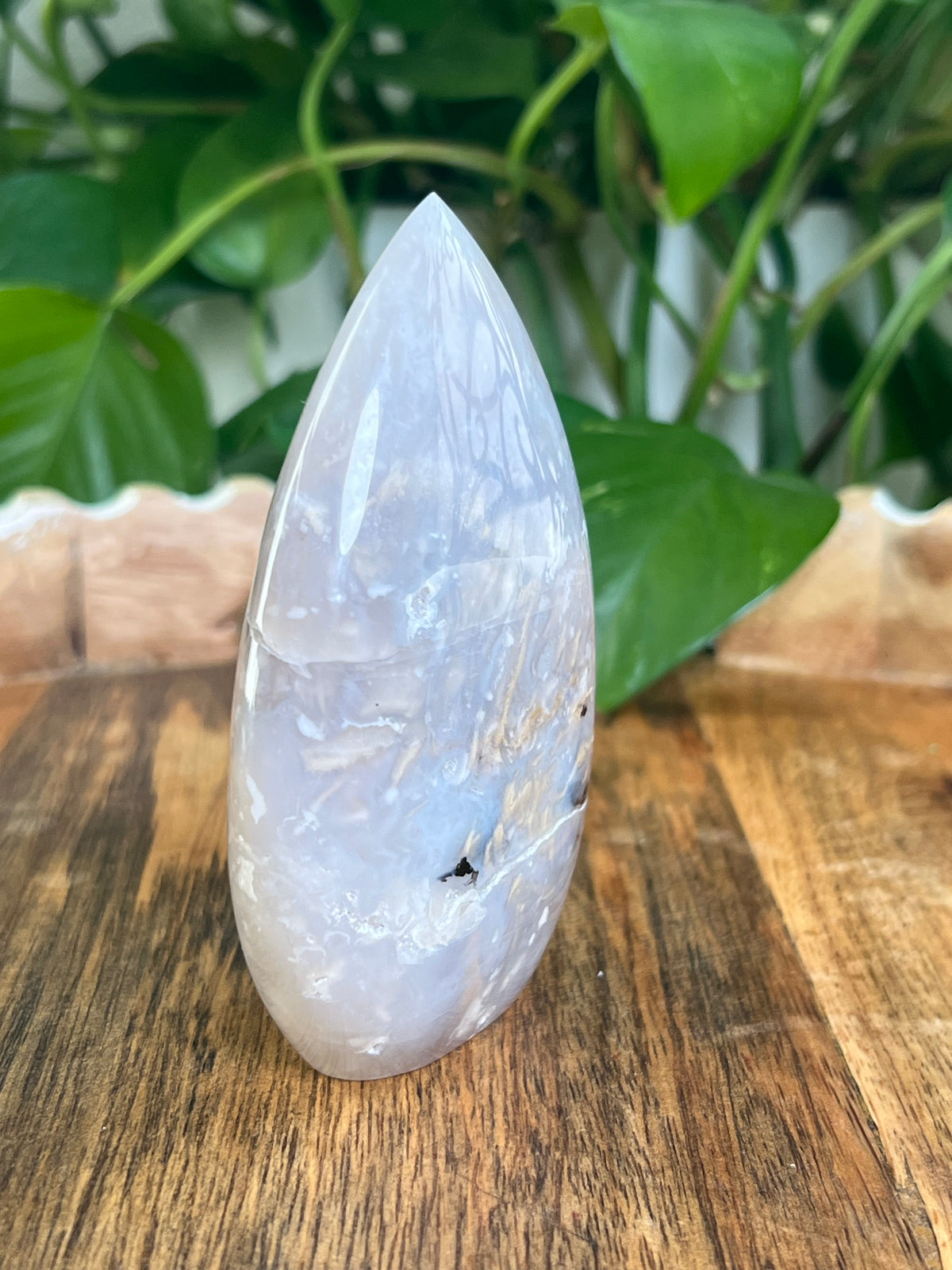 Dendritic Tiger Agate Flame: AA
