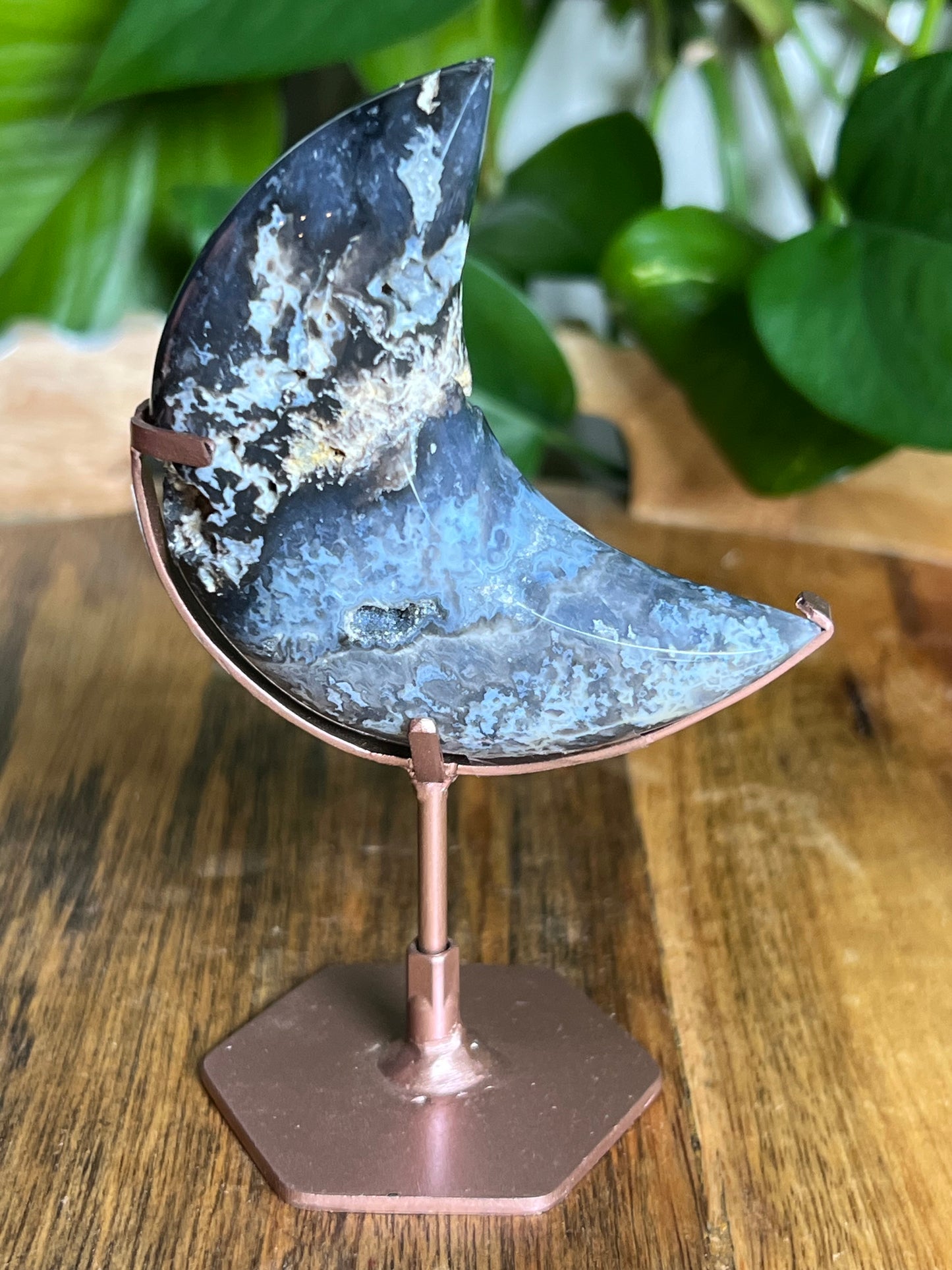 Blue Plume Agate Moon VA