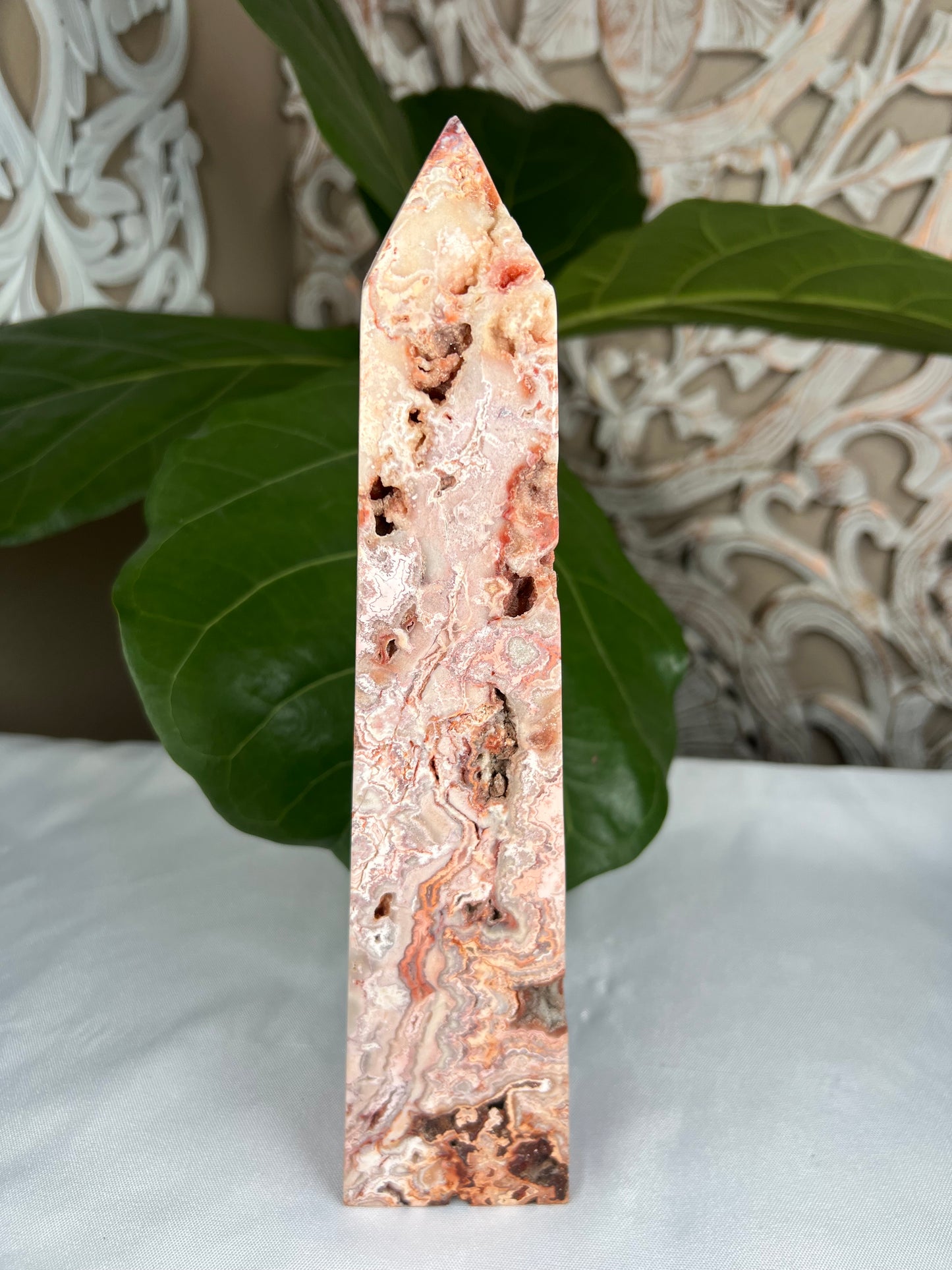 Cray Lace Agate Tower