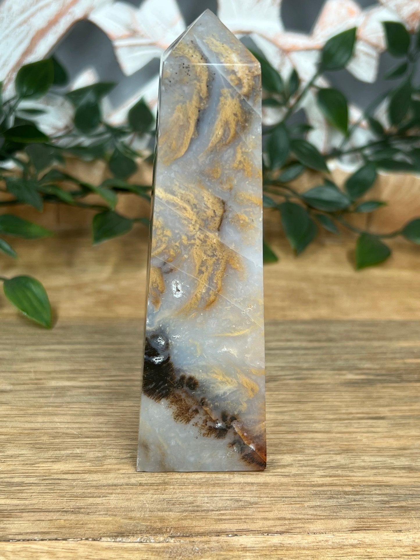 Dendritic Tiger Agate Tower
