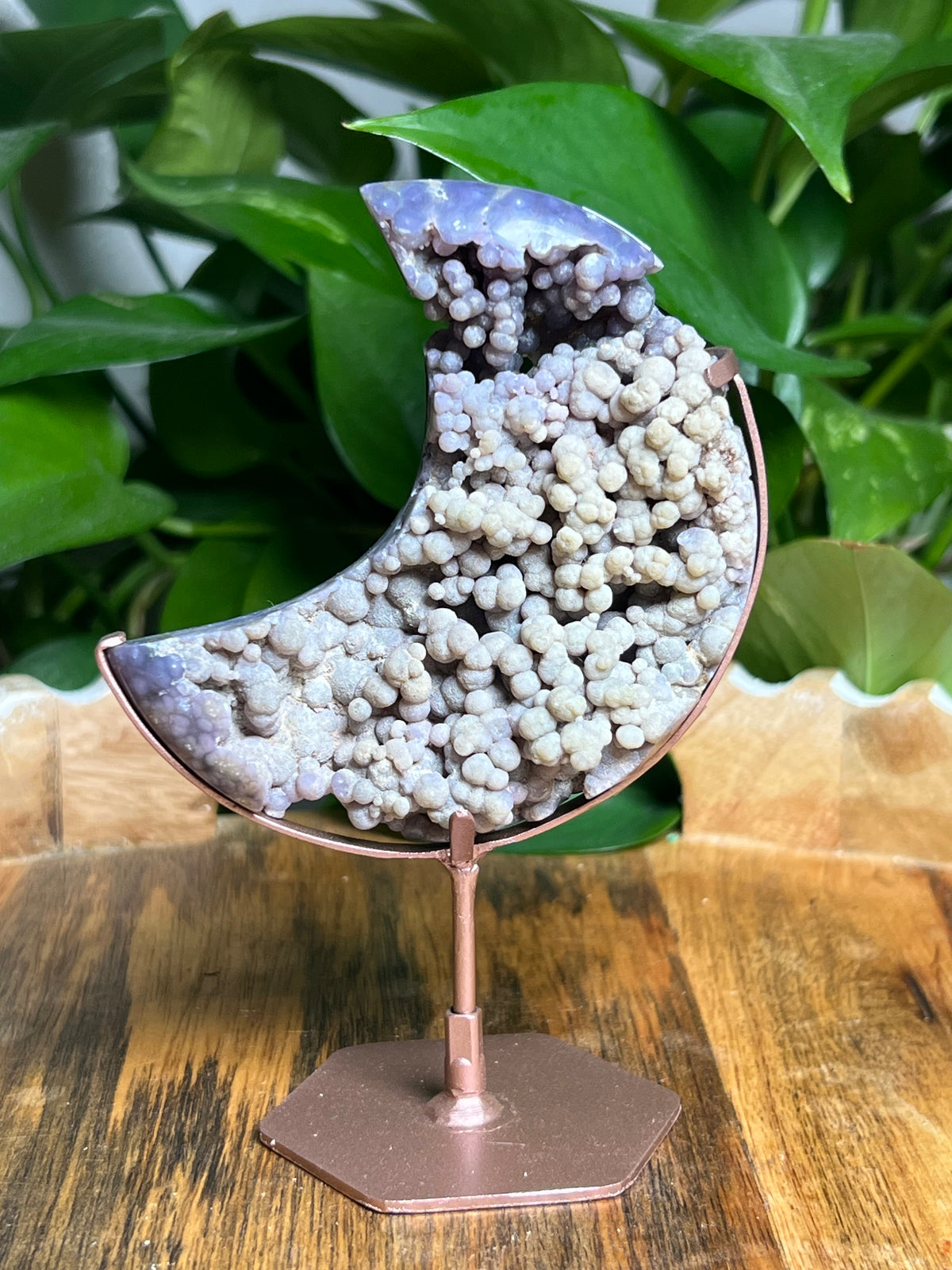 Grape Agate Moon: B