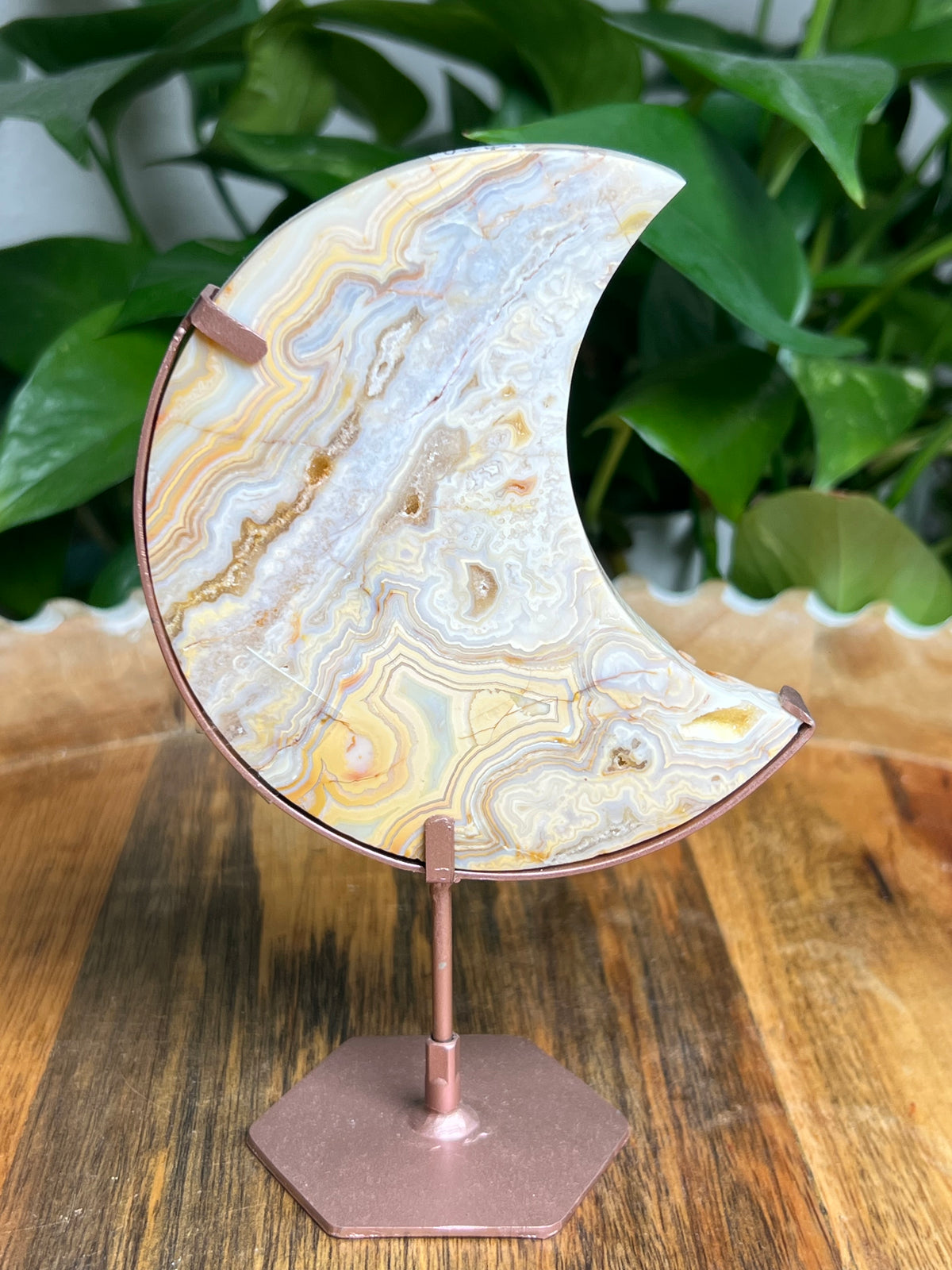 Yellow Crazy Lace Agate Moon: ZA