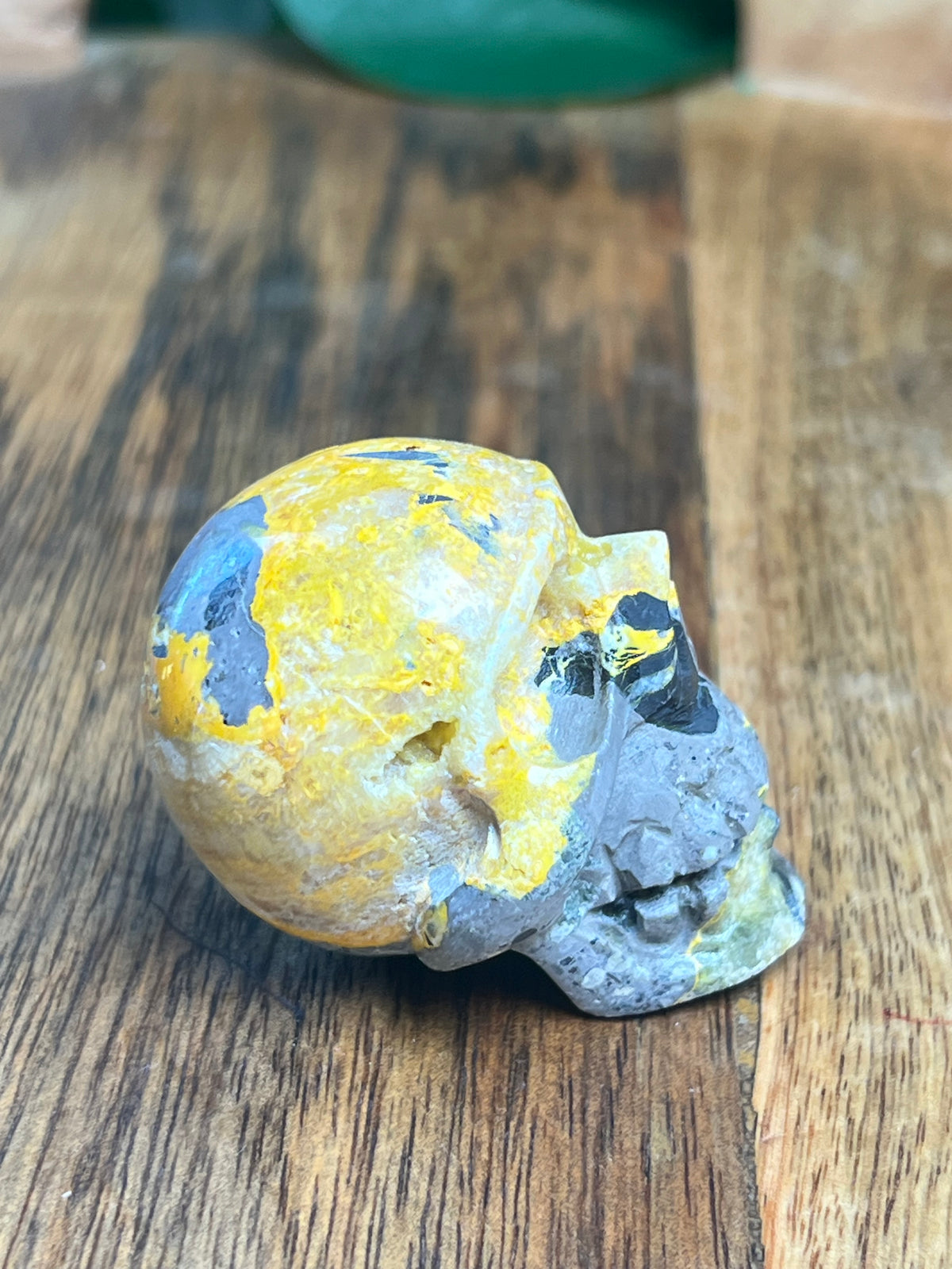 Bumblebee Jasper Mini Skull: G