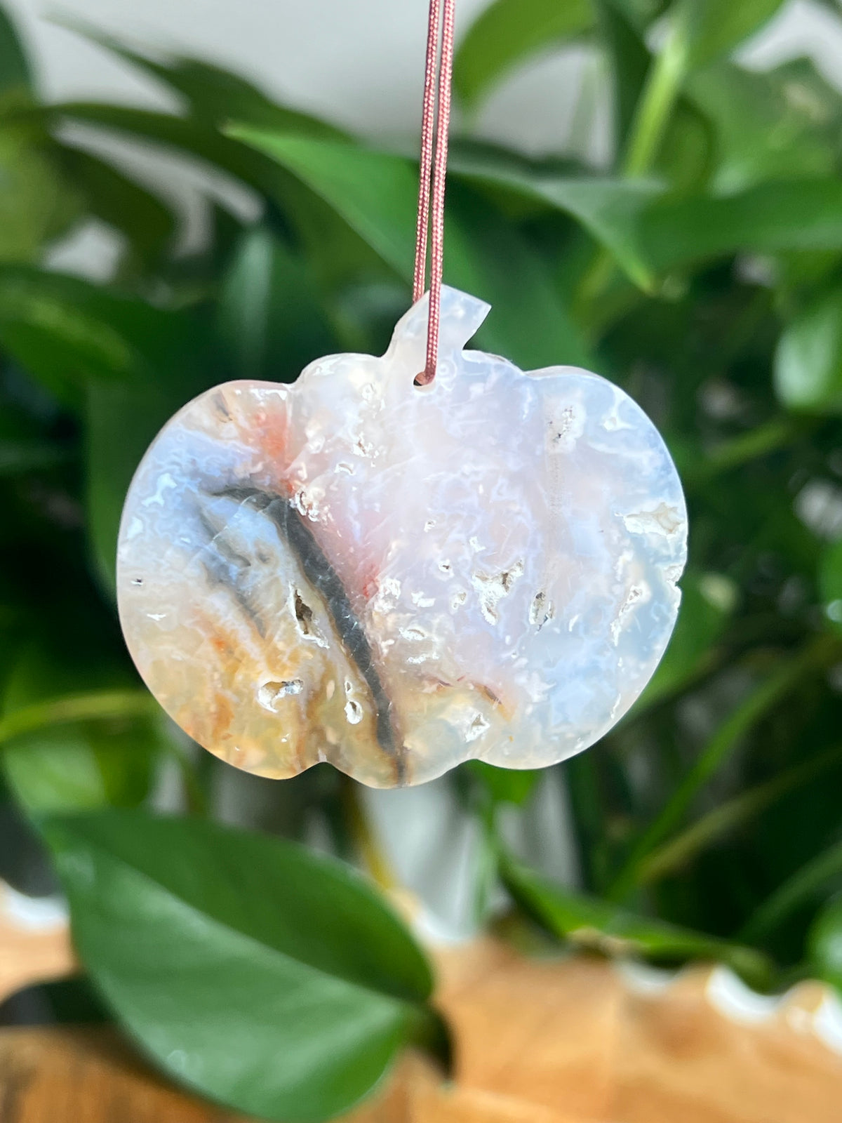 Rainbow Plume Agate Ornament Pumpkin: KU