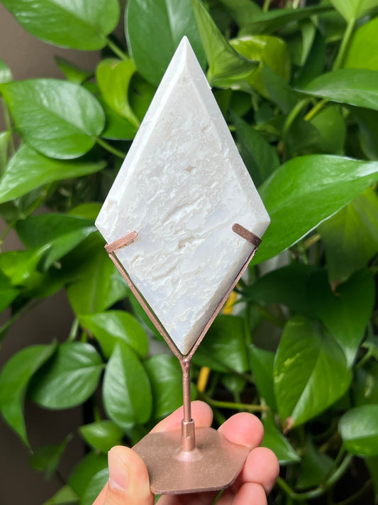 White Plume Agate Diamond