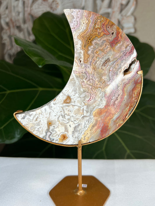 Crazy Lace Agate Moon