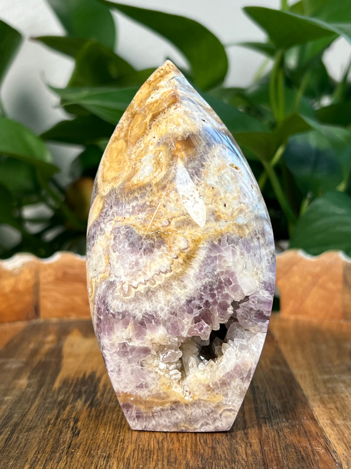 Indonesian Amethyst Flame: BY