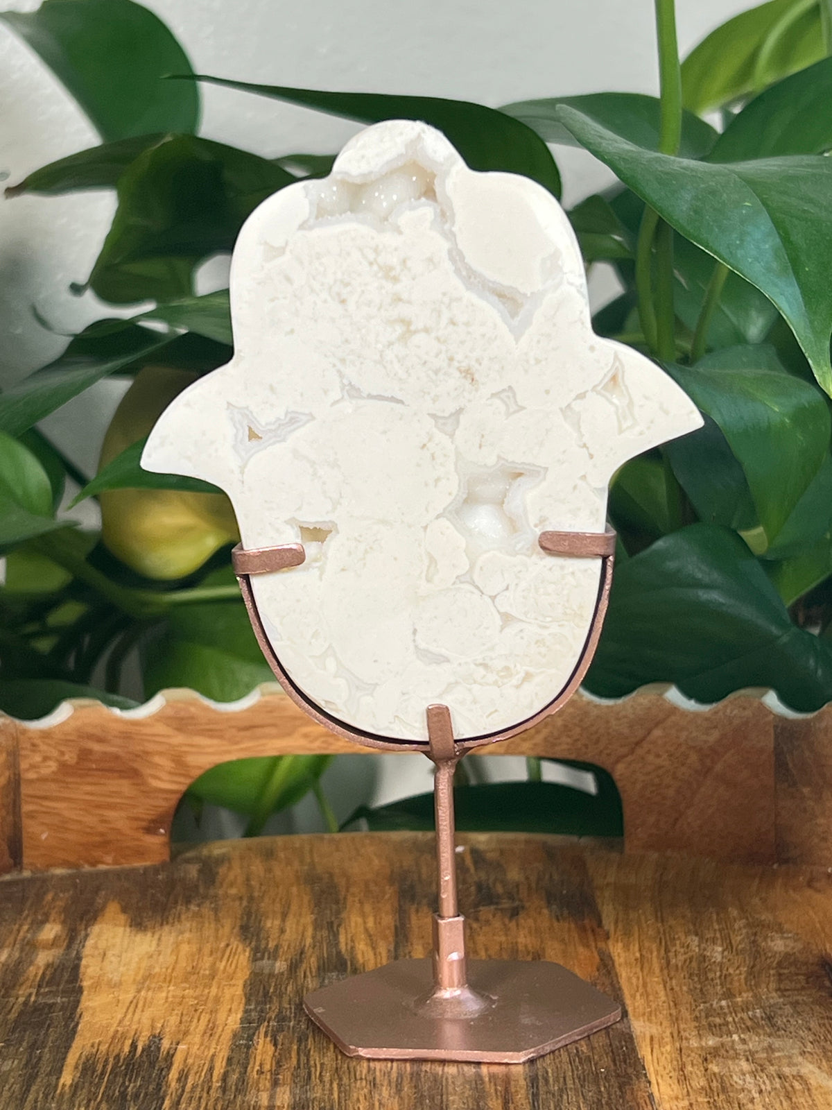 White Plume Agate Hamsa