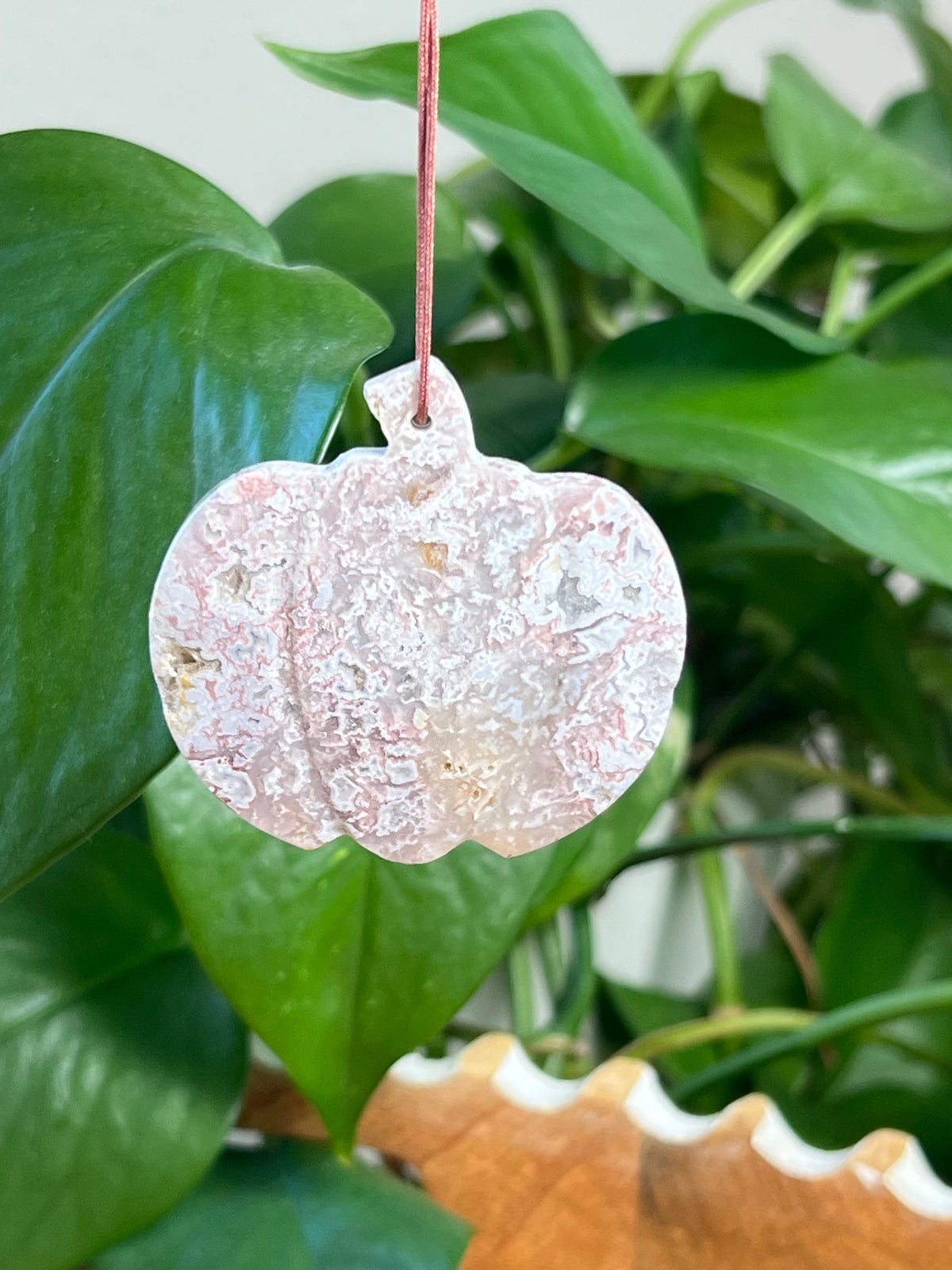 Sumatra Plume Agate Pumpkin Ornaments