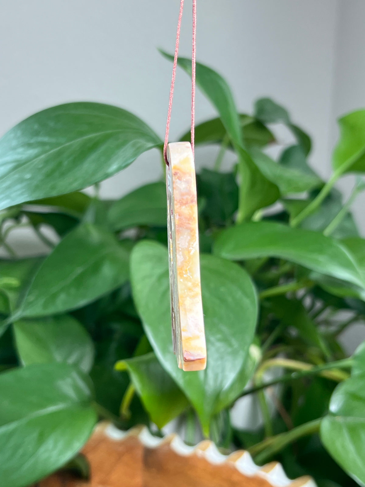 Crazy Lace Agate Ornament Ghost: DN
