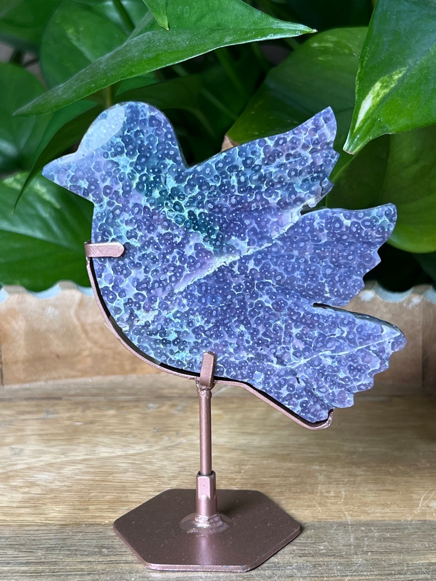 Grape Agate Bird