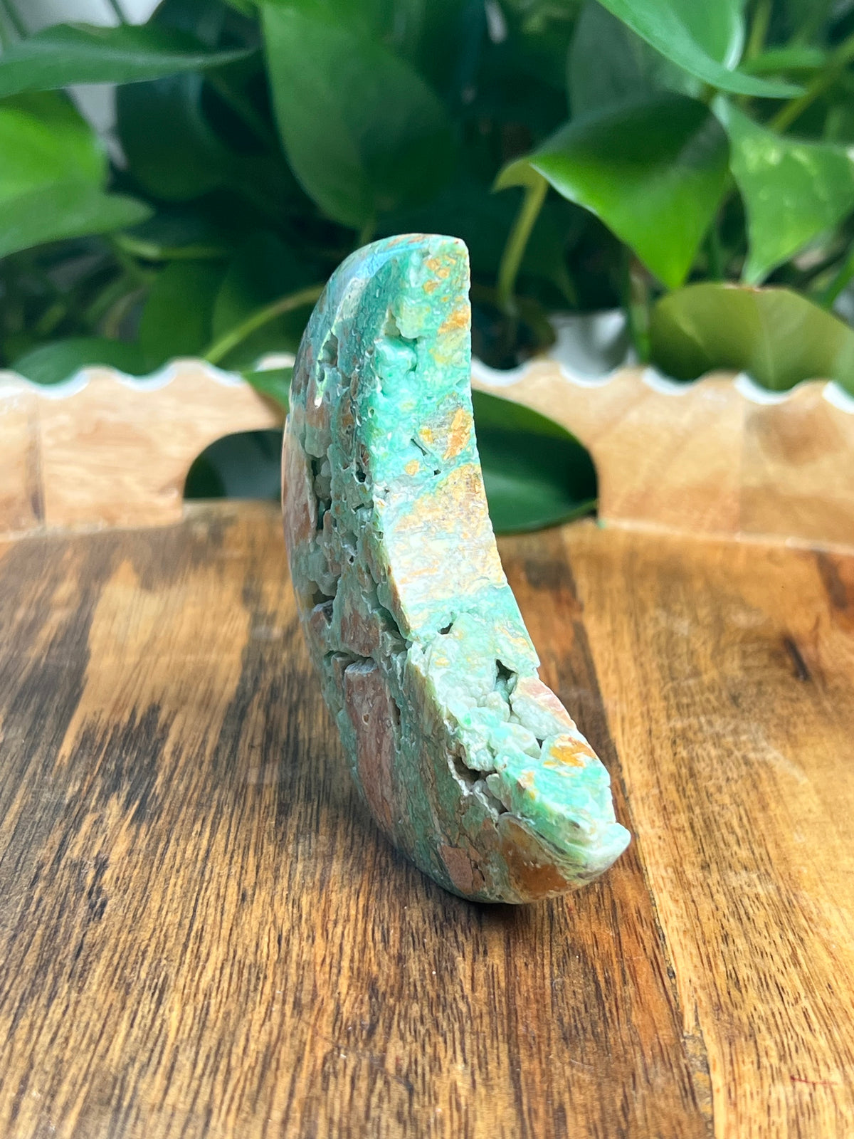 Smithsonite Self Standing Moon: PA