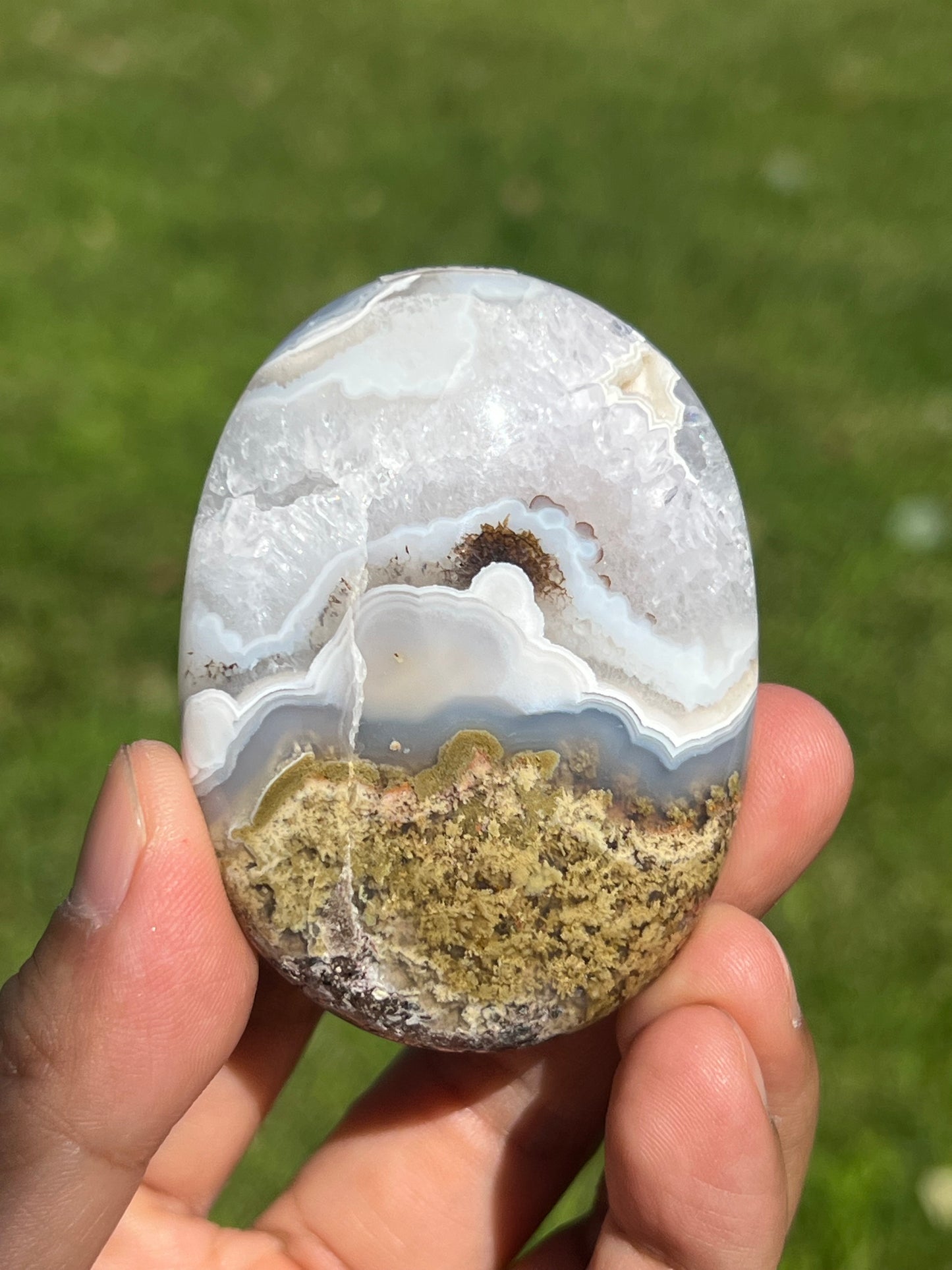 Scenic Moss Agate Palmstone BQ