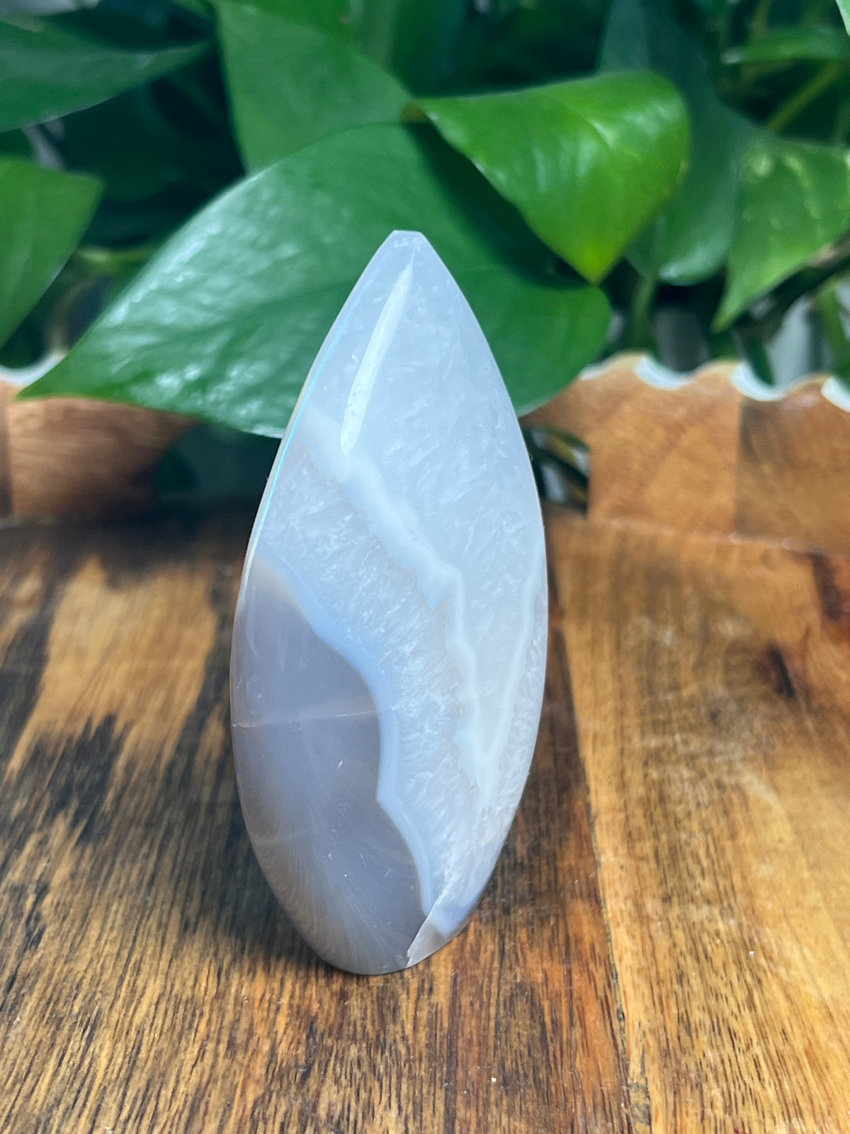 Blue Grey Lace Agate Flame: E