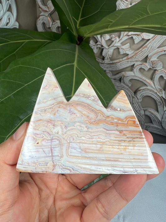 Crazy Lace Agate Mountain