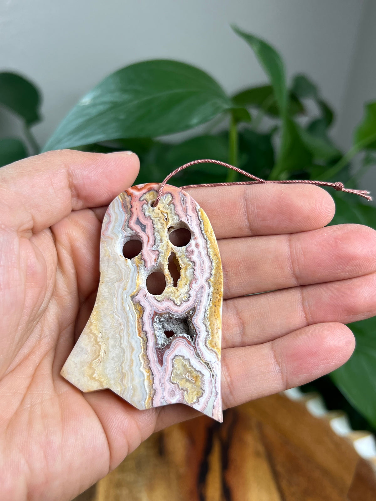 Crazy Lace Agate Ornament Ghost: DZ