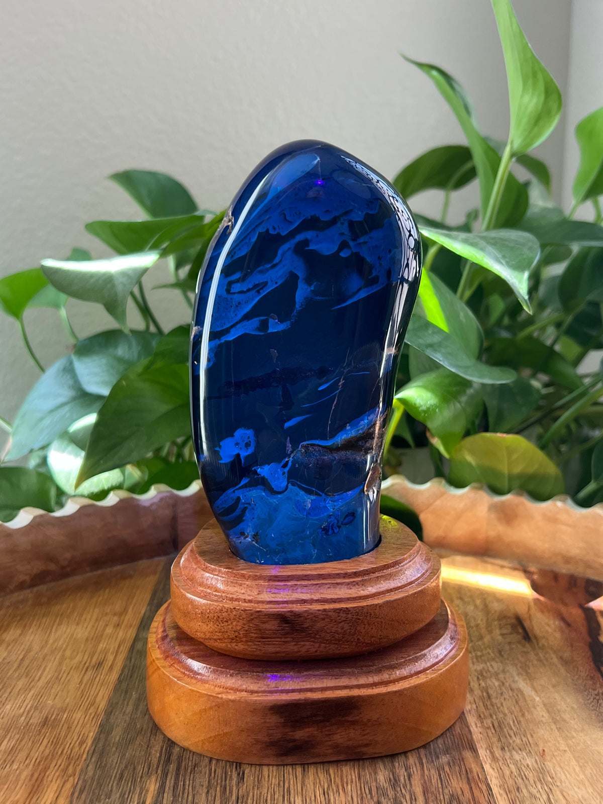 Blue Amber Freeform: T