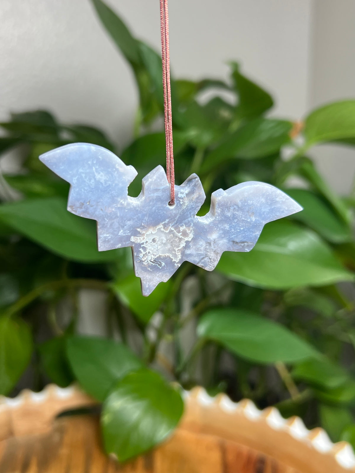 Blue Plume Agate Ornament Bat: DE