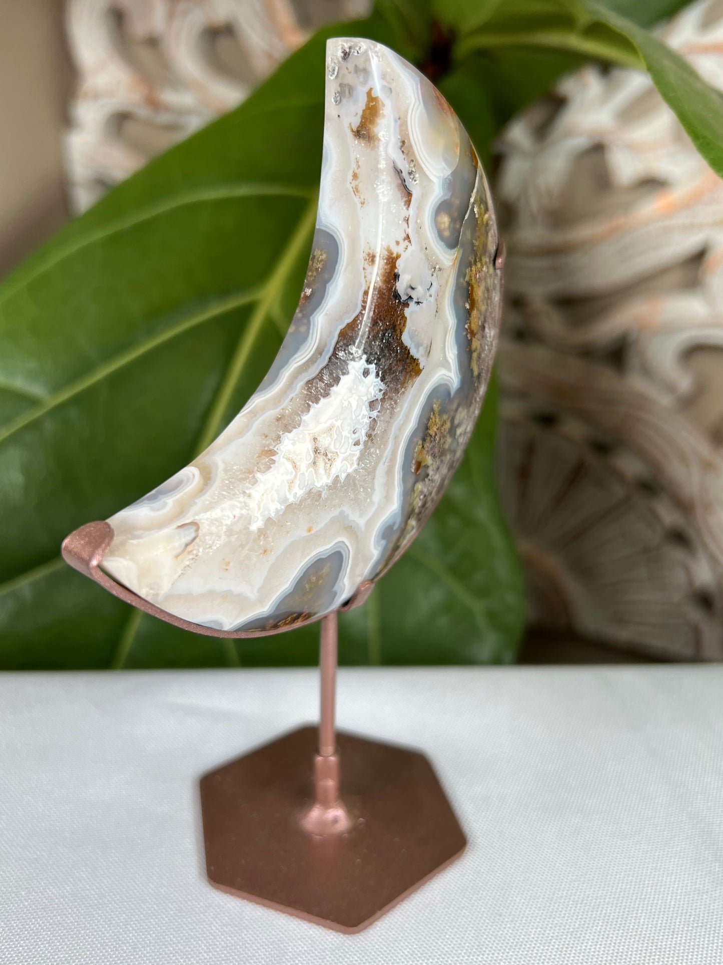 Scenic Moss Agate Moon