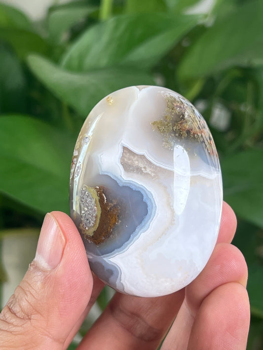 Scenic Moss Agate Palmstone: CA