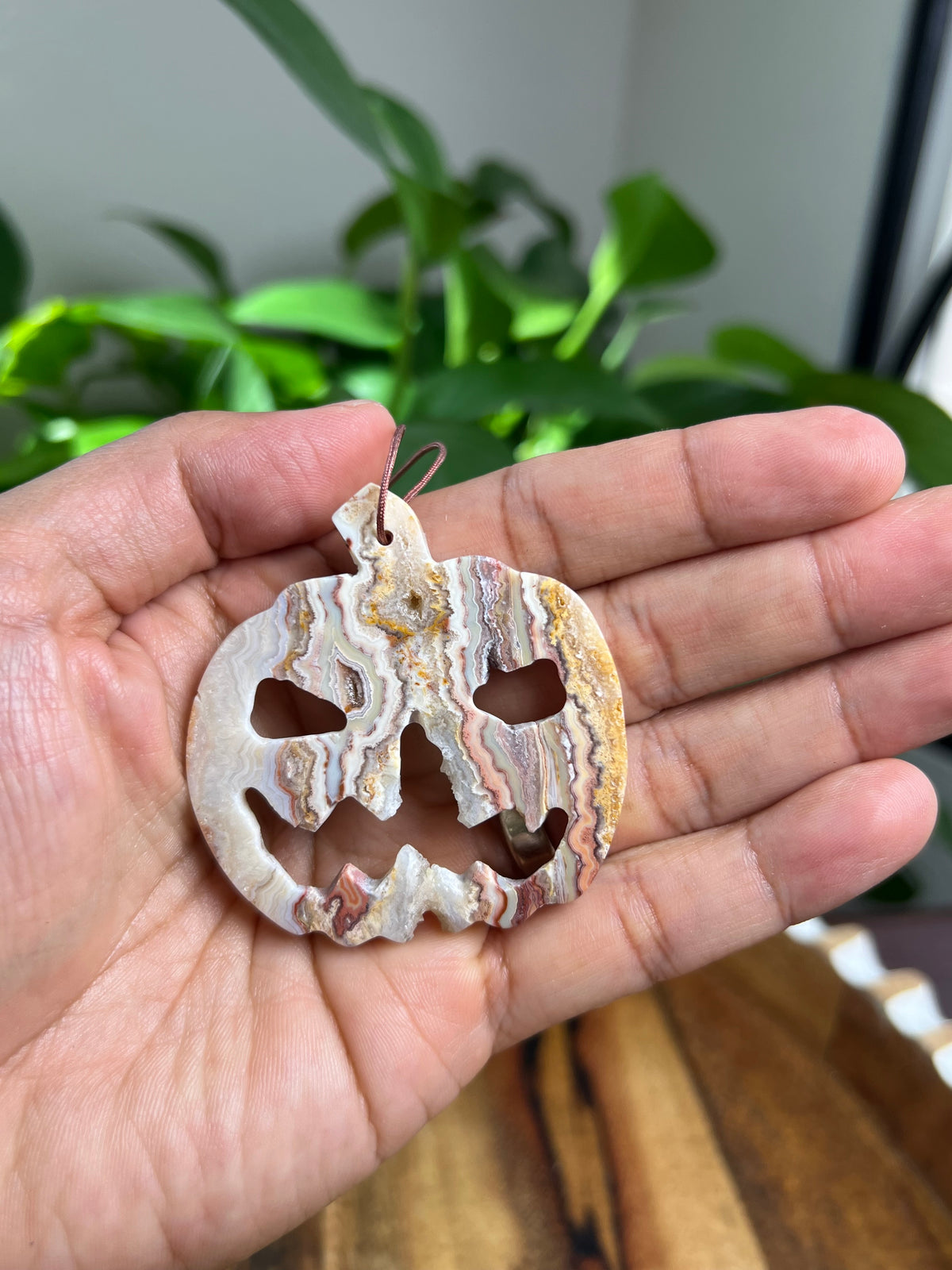 Crazy Lace Agate Ornament Pumpkin:  PE