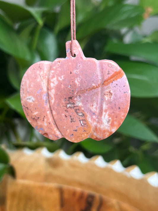 Carnelian Ornament Pumpkin: C