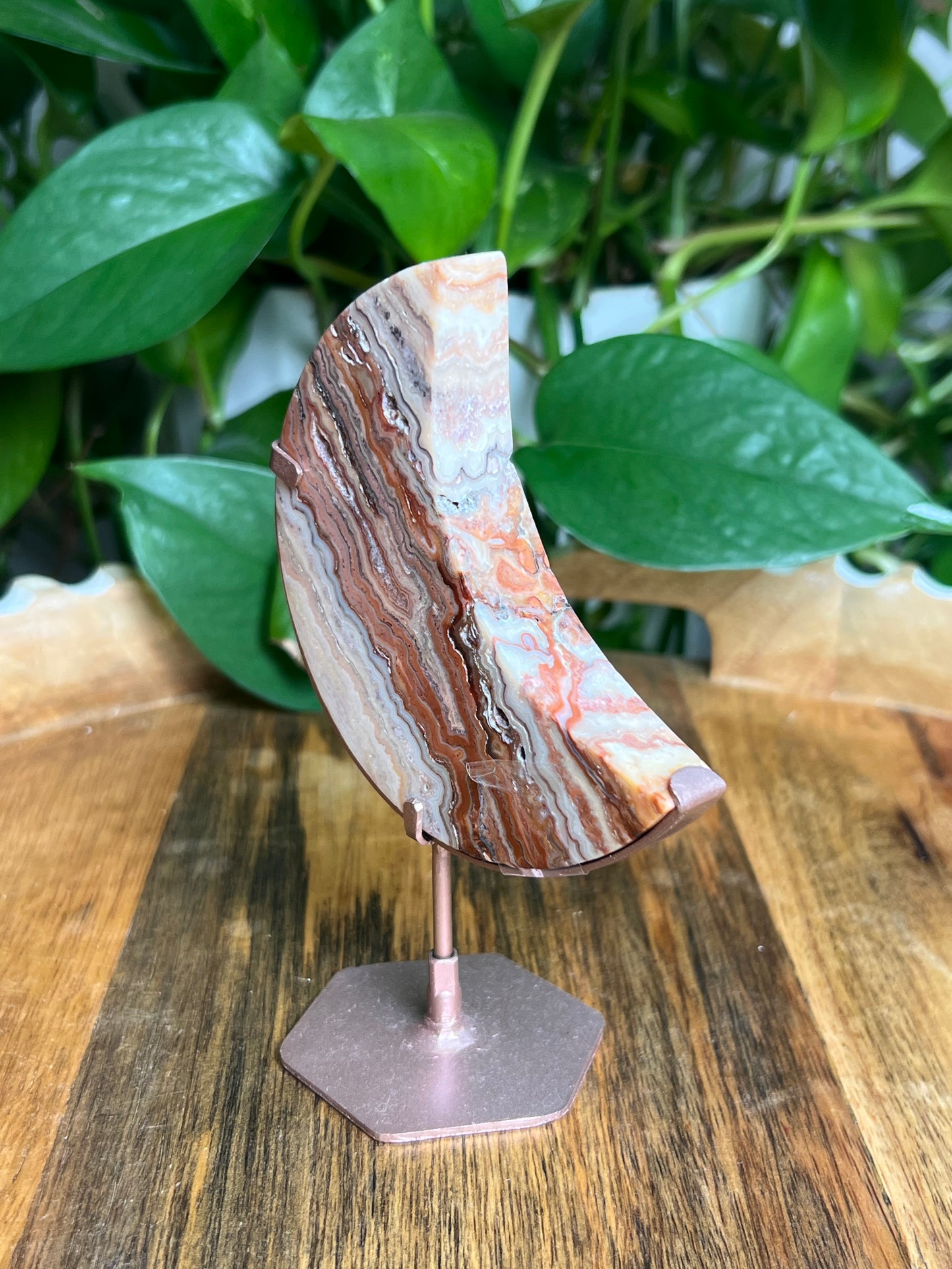 Crazy Lace Agate Moon: K